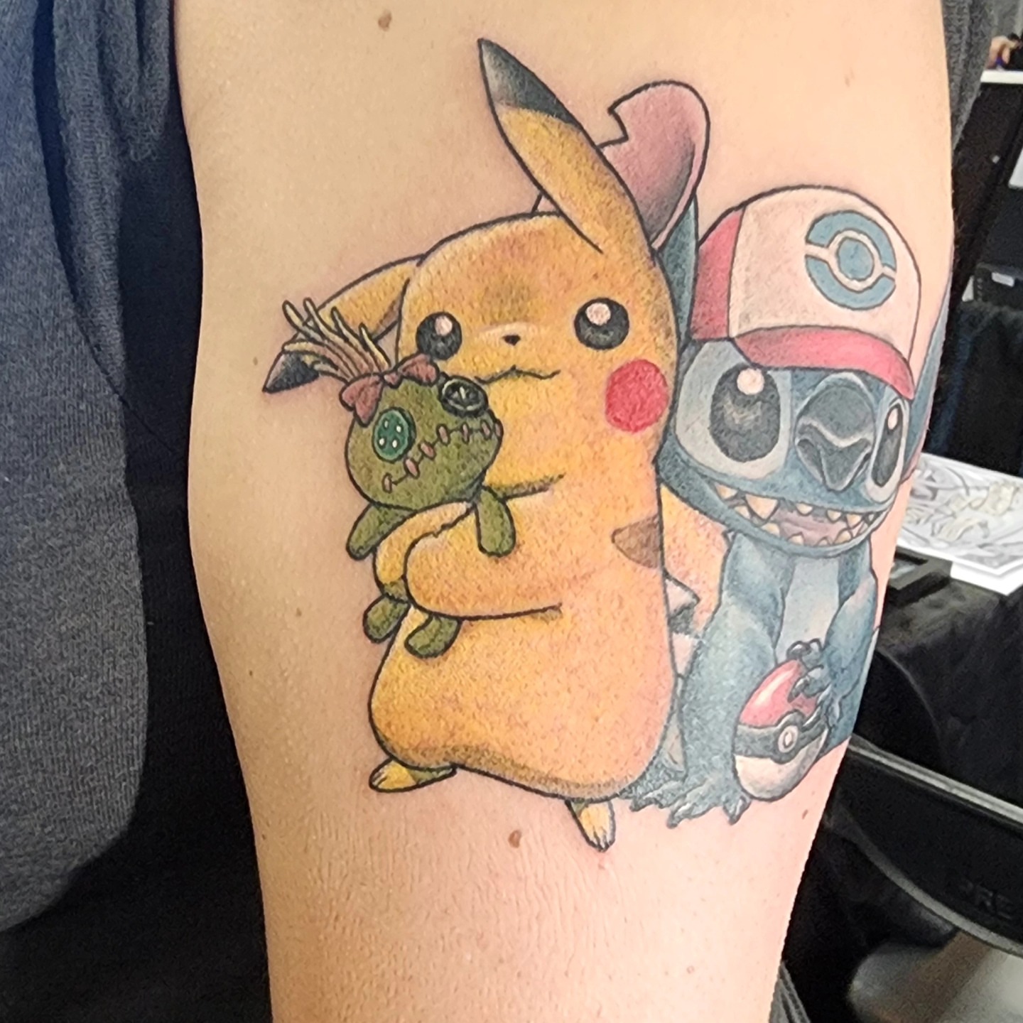Tattoo by @danielrbedard — dotwork