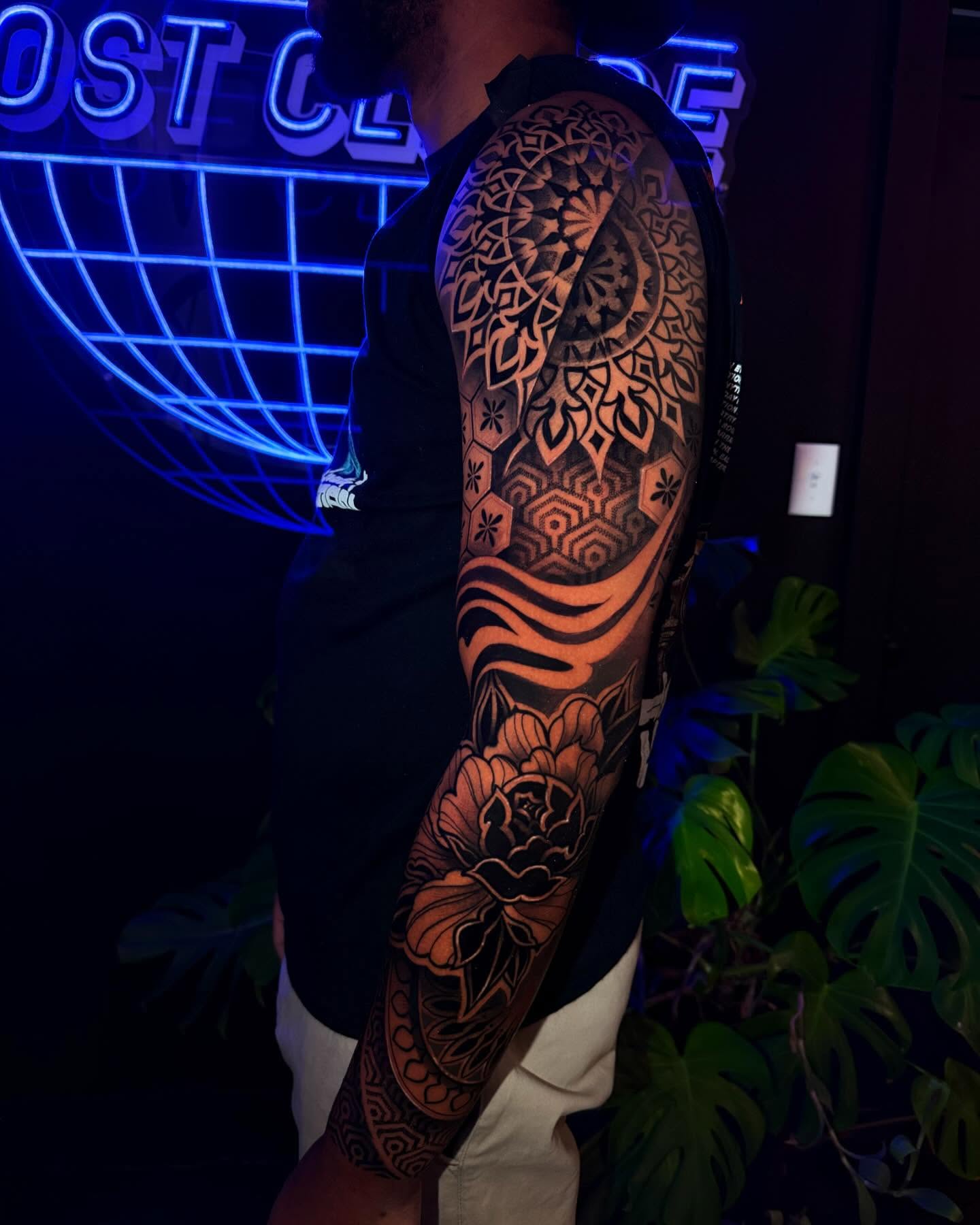 Tattoo by @sue_monsta — geometric