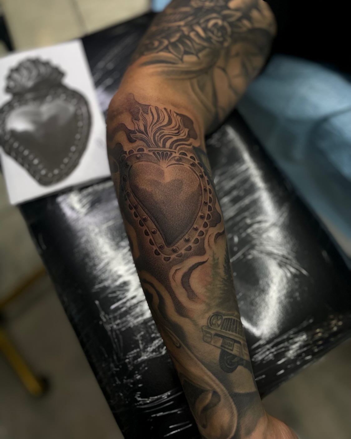 Heart with crown black and grey tattoo on the forearm by Vanessa Valdivia