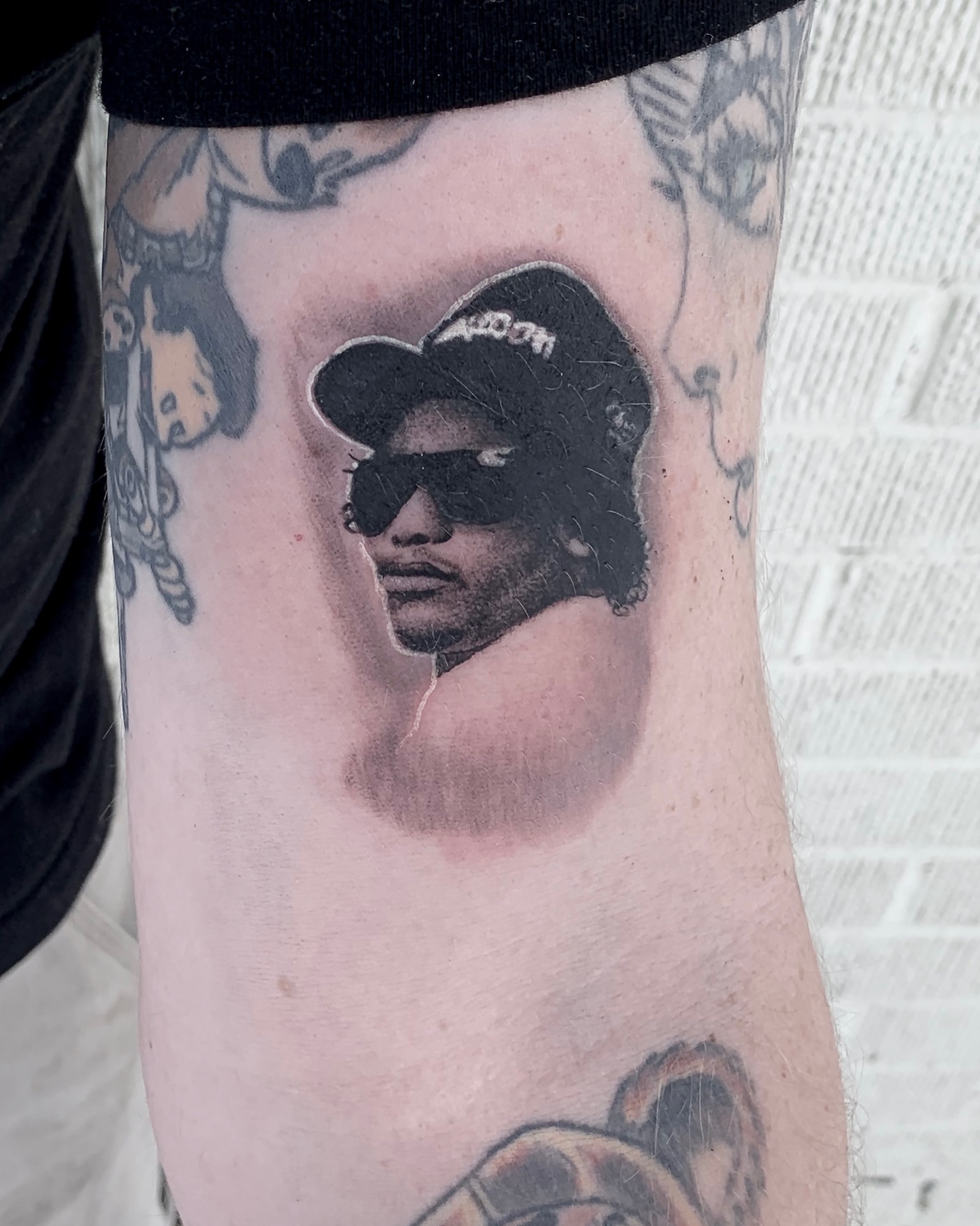 Tattoo by @lizpavtattoos — realism