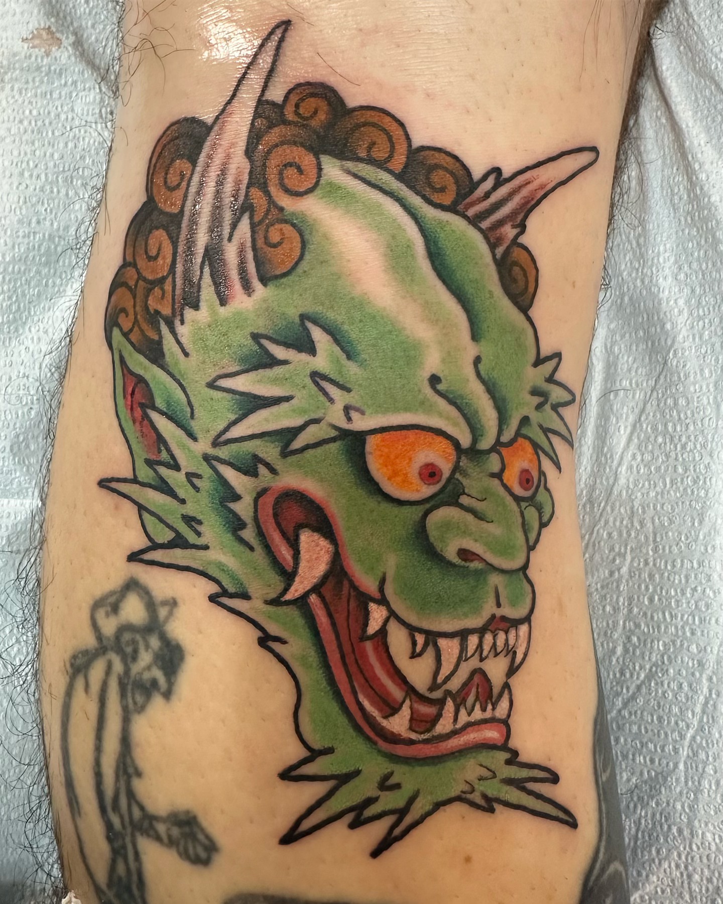 Tattoo by @rollhardy — american_traditional