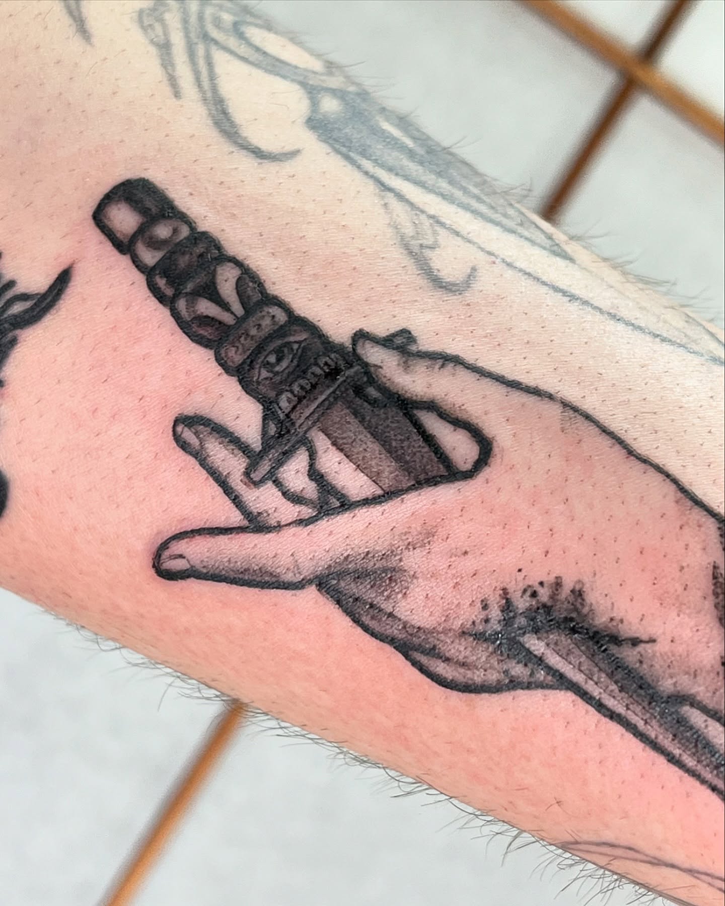 Tattoo by @eudipaula — black_and_grey