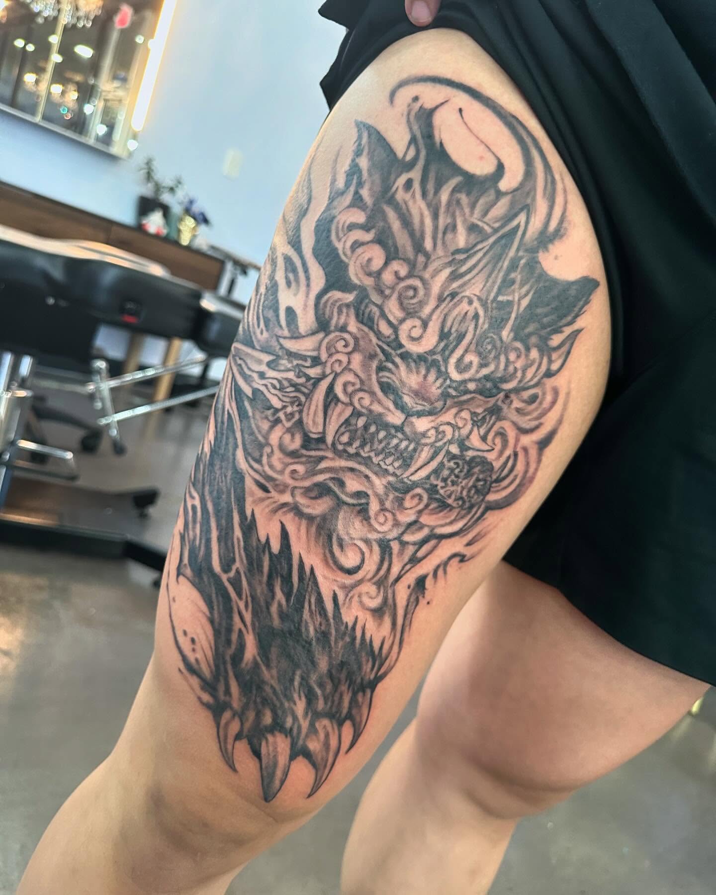 Dragon realism tattoo on the thigh by Cameron Hobbs, Woodbridge, Virginia