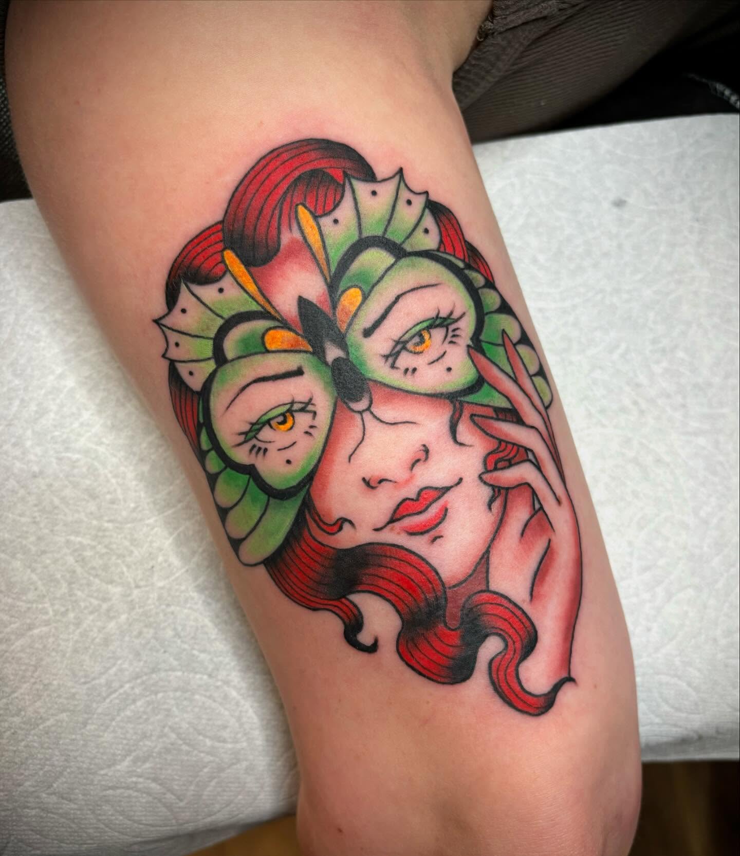 Tattoo by @jolieetattoo — american_traditional