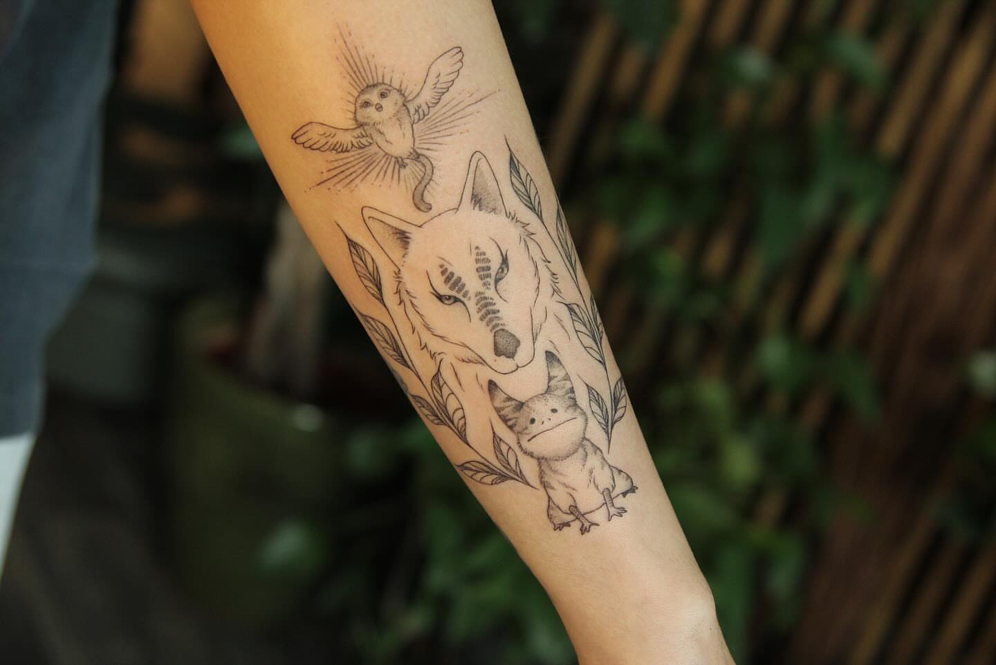 Wolf and owl black and grey tattoo on the forearm by π―π²ππΆπ±π¦π¦π€π’π― π₯ πͺπ¦π π₯π¦π€ππ« π±ππ±π±π¬π¬ ππ―π±π¦π°π± πββ¬
