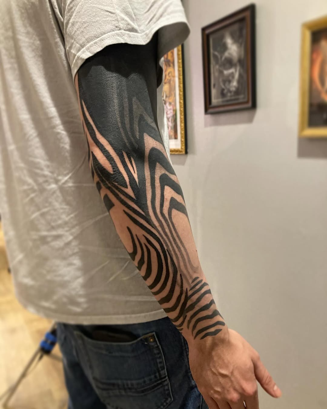 Tattoo by @rizzie_tat2 — blackwork, geometric