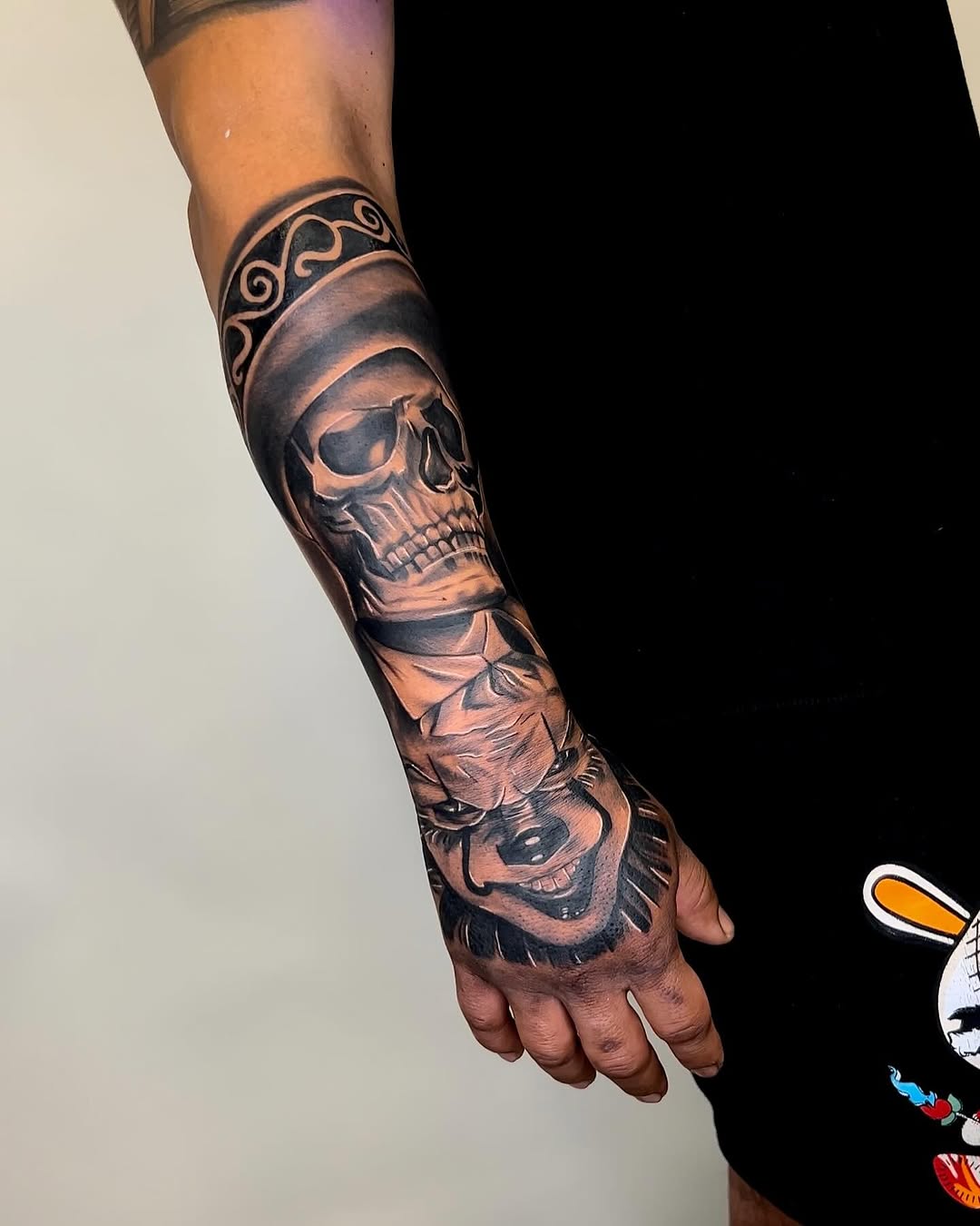 Tattoo by @jhonnye_tattoo — black_and_grey, realism