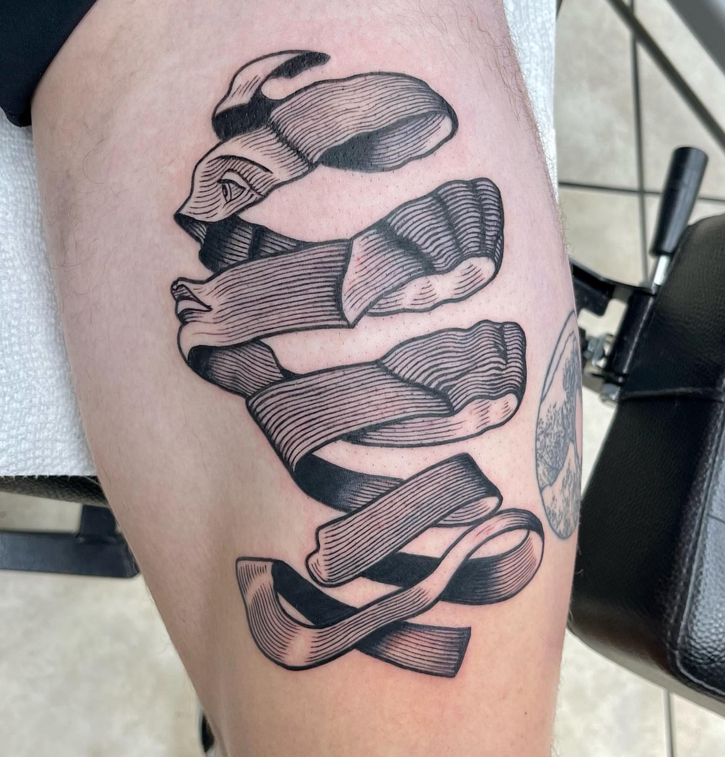 Tattoo by @carsonsmithtats — black_and_grey