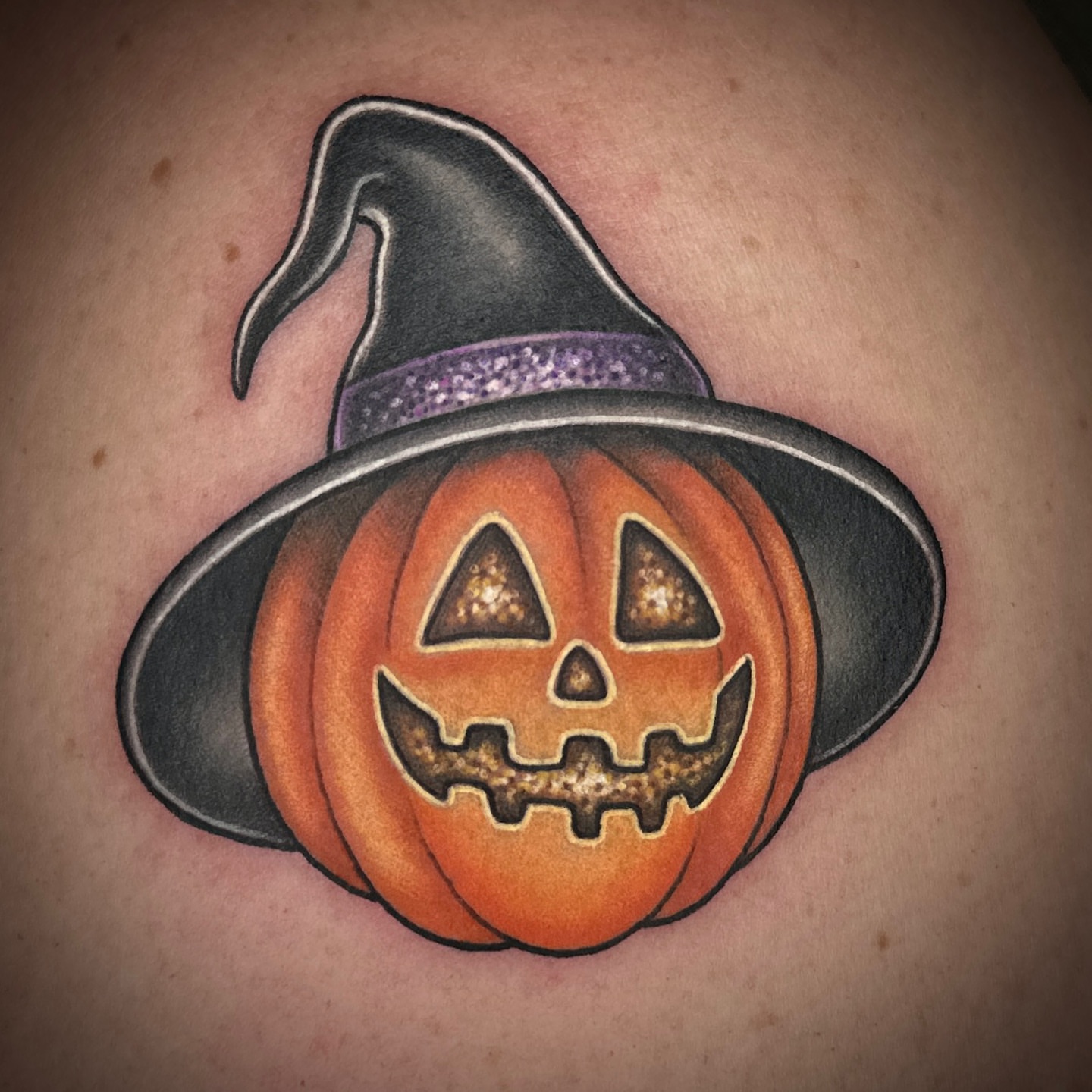 Tattoo by @michellehaleyart — american_traditional