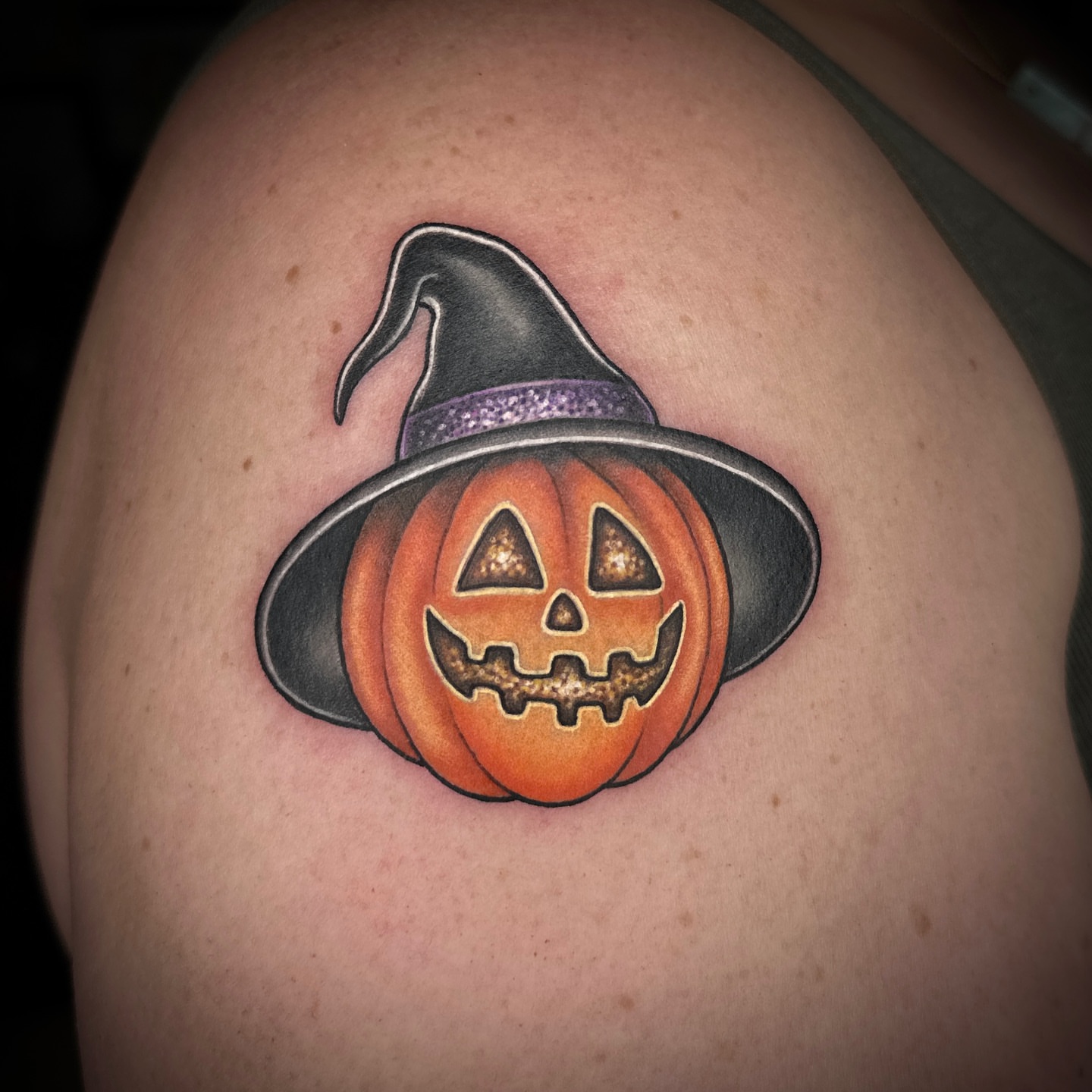Tattoo by @michellehaleyart — american_traditional