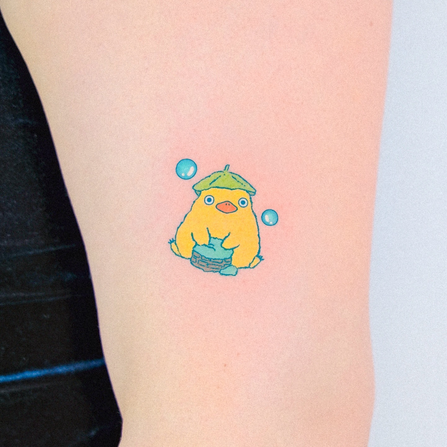 Tattoo by @katzepoke β dotwork