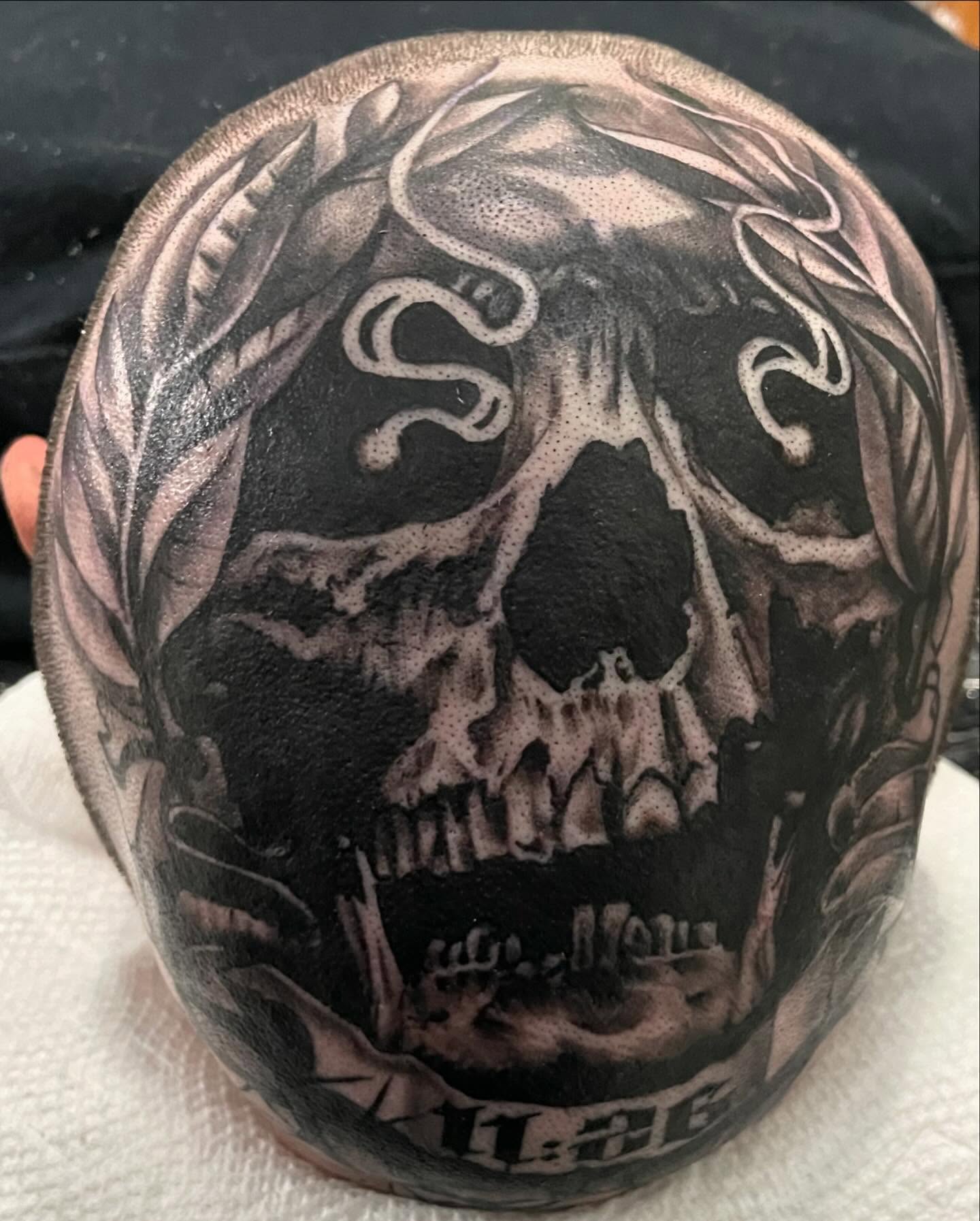 Tattoo by @payaso187 — black_and_grey, realism
