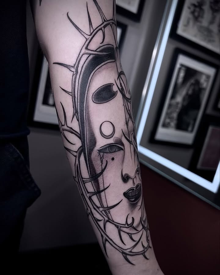 Tattoo by @lorenzotattoos — black_and_grey, geometric