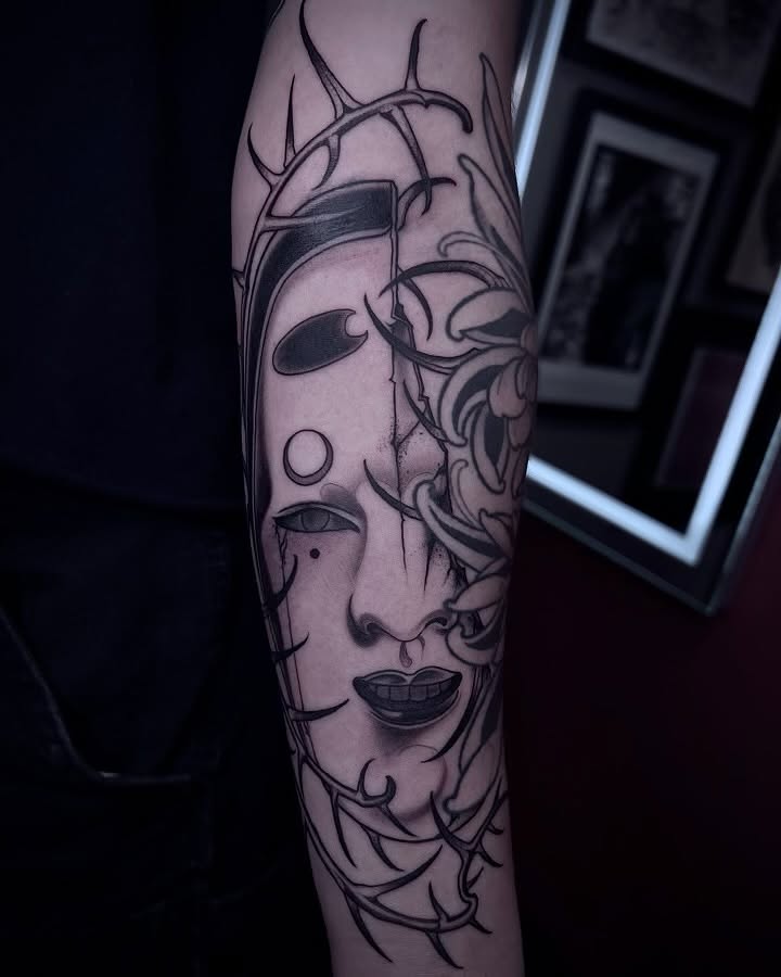 Tattoo by @lorenzotattoos — black_and_grey, dark_realism