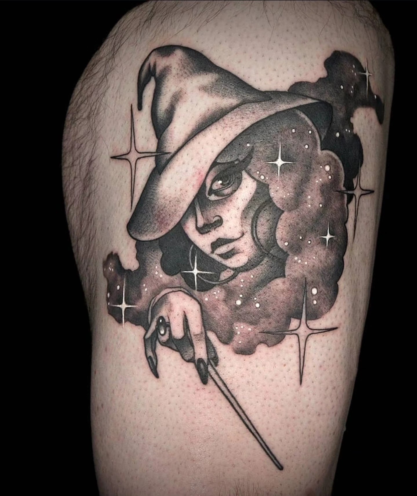 Tattoo by @daniryantattoos — black_and_grey