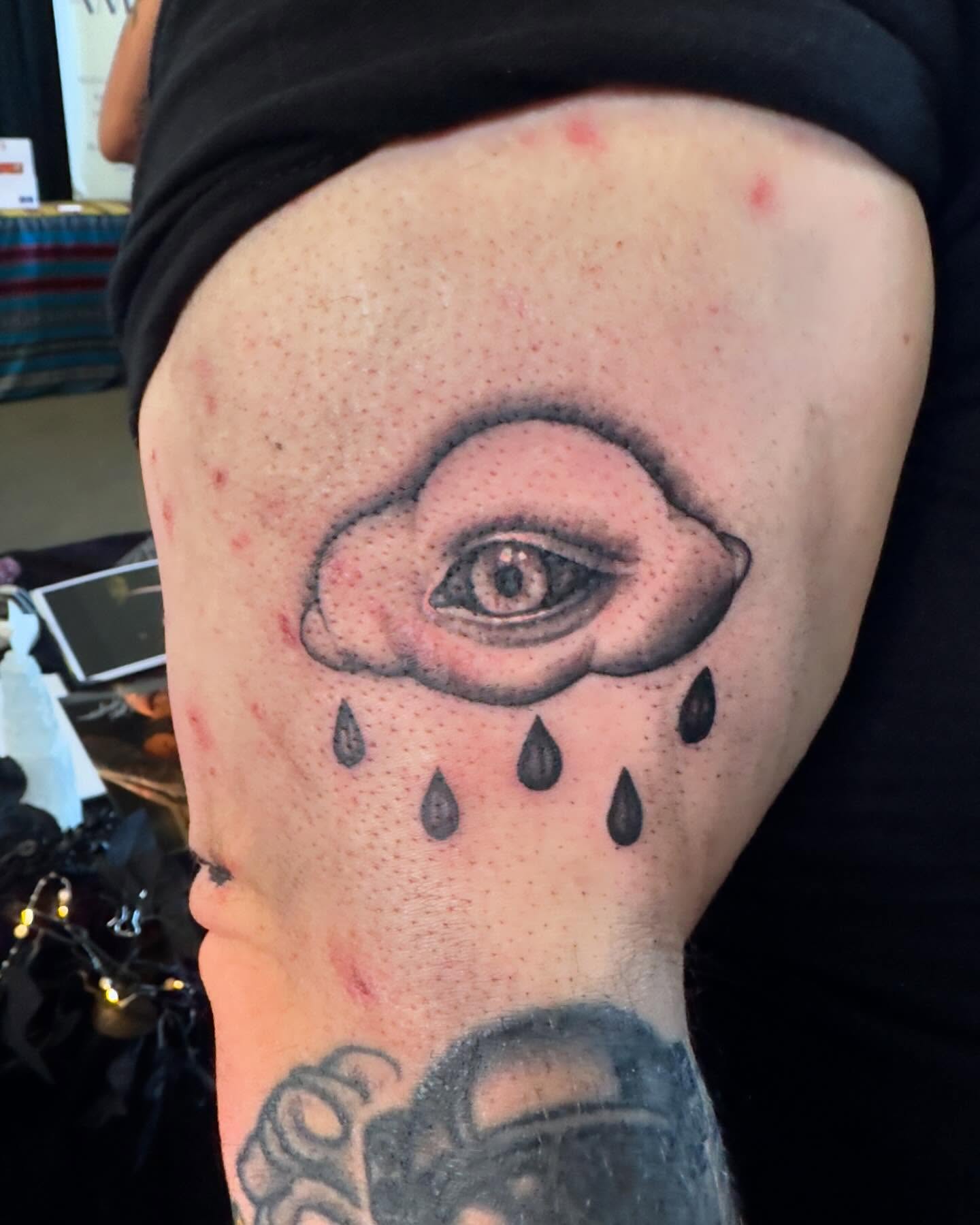 Eye with raindrops dotwork tattoo on the thigh by 𝕸𝖊𝖌𝖆𝖓 𝕮𝖍𝖊𝖛𝖆𝖙𝖊𝖜𝖆🦇 Brooklyn Tattoo Artist