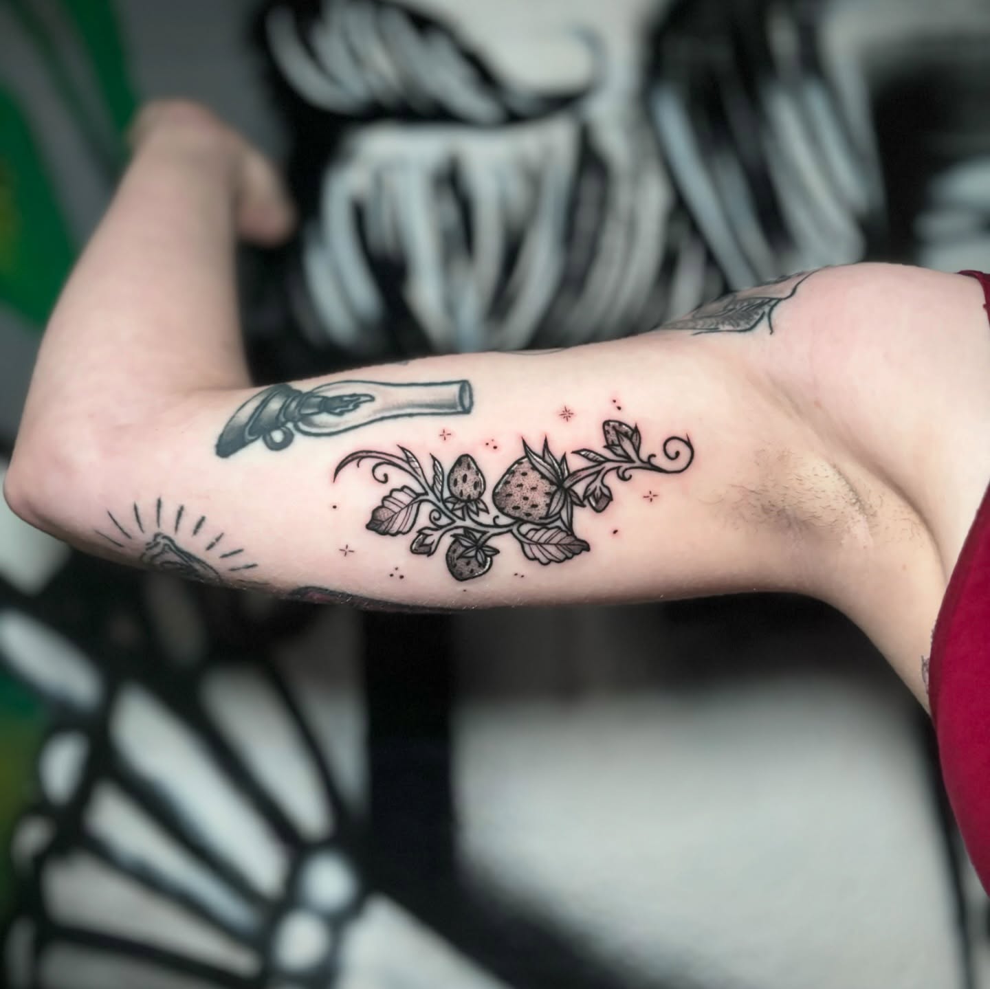 Tattoo by @5am.x.tattoos β black_and_grey