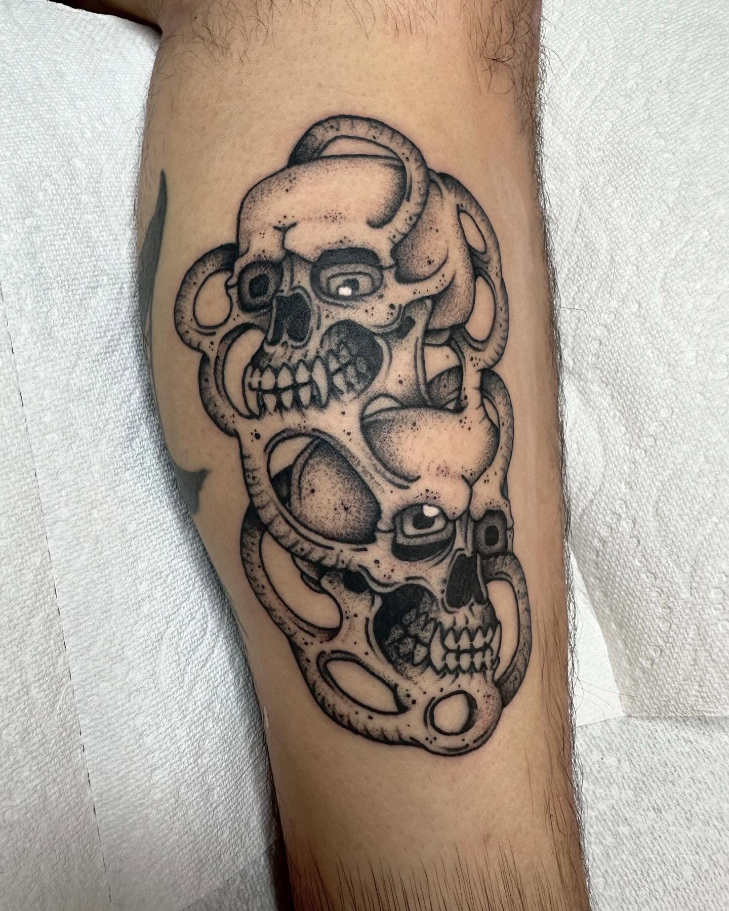 Tattoo by @lijxmachina — dotwork, black_and_grey