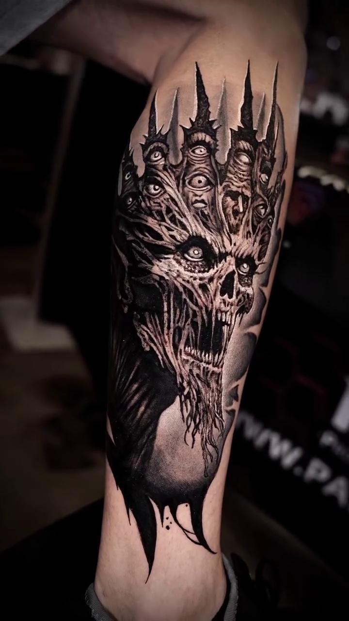 Tattoo work at Tatak International Tatu Expo 2026