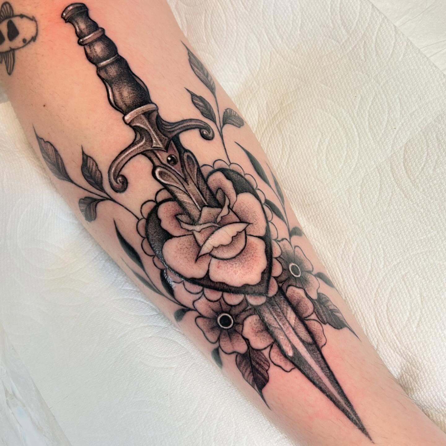 Knife and rose American traditional tattoo on the forearm by ♡︎ Kaylie ♡︎, Tacoma, Washington