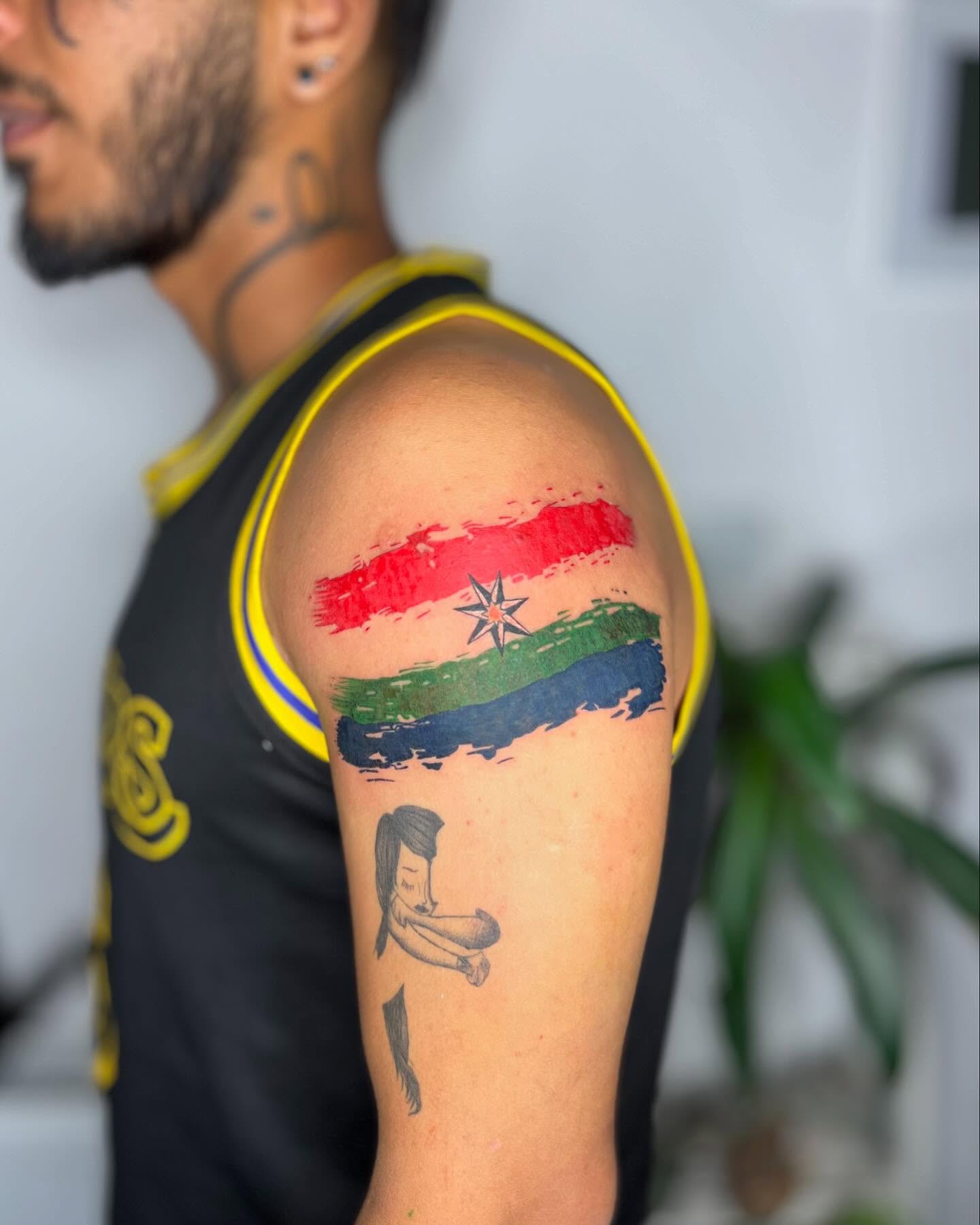 Tattoo by @sautattooo — dotwork