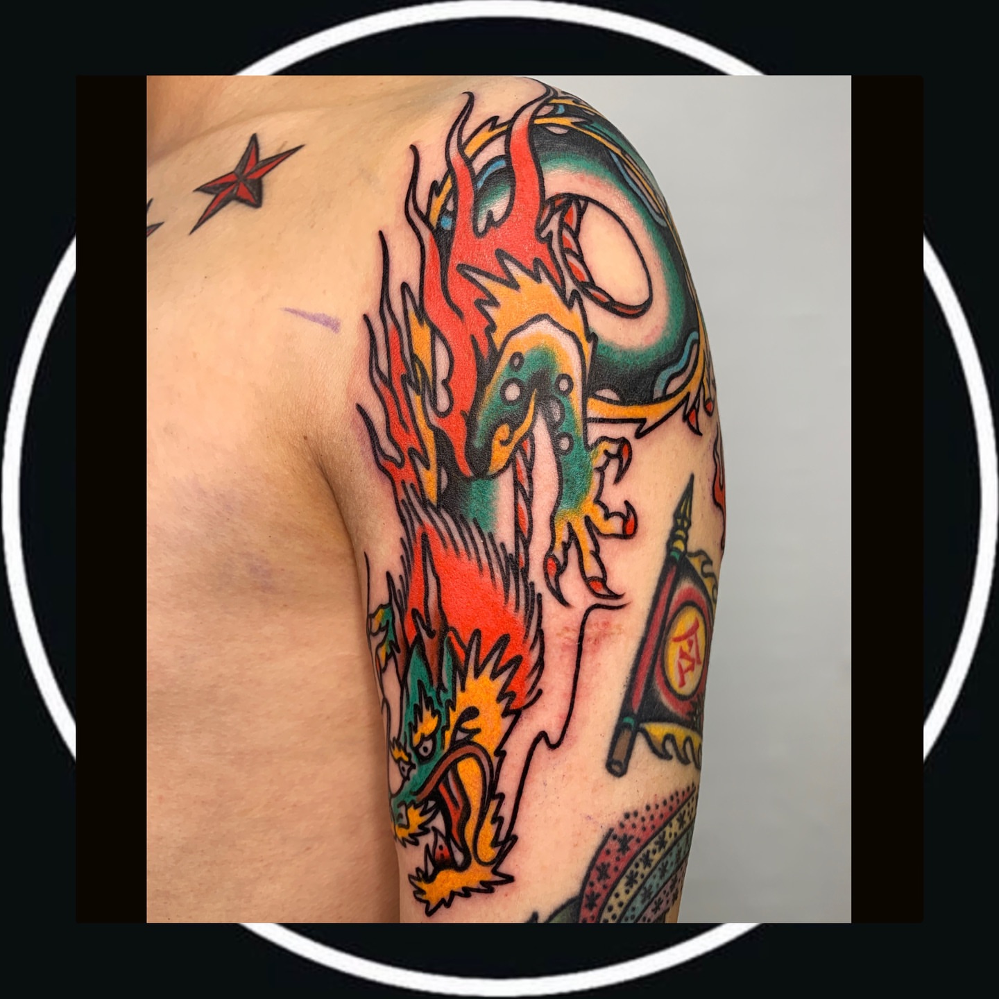 Tattoo by @tattoosgumi — american_traditional, dotwork