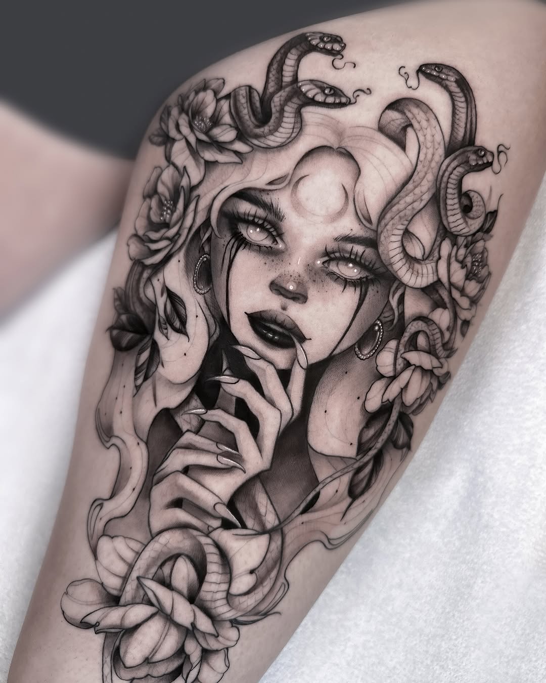 Tattoo by @tommytattoo333 — black_and_grey, dark_realism