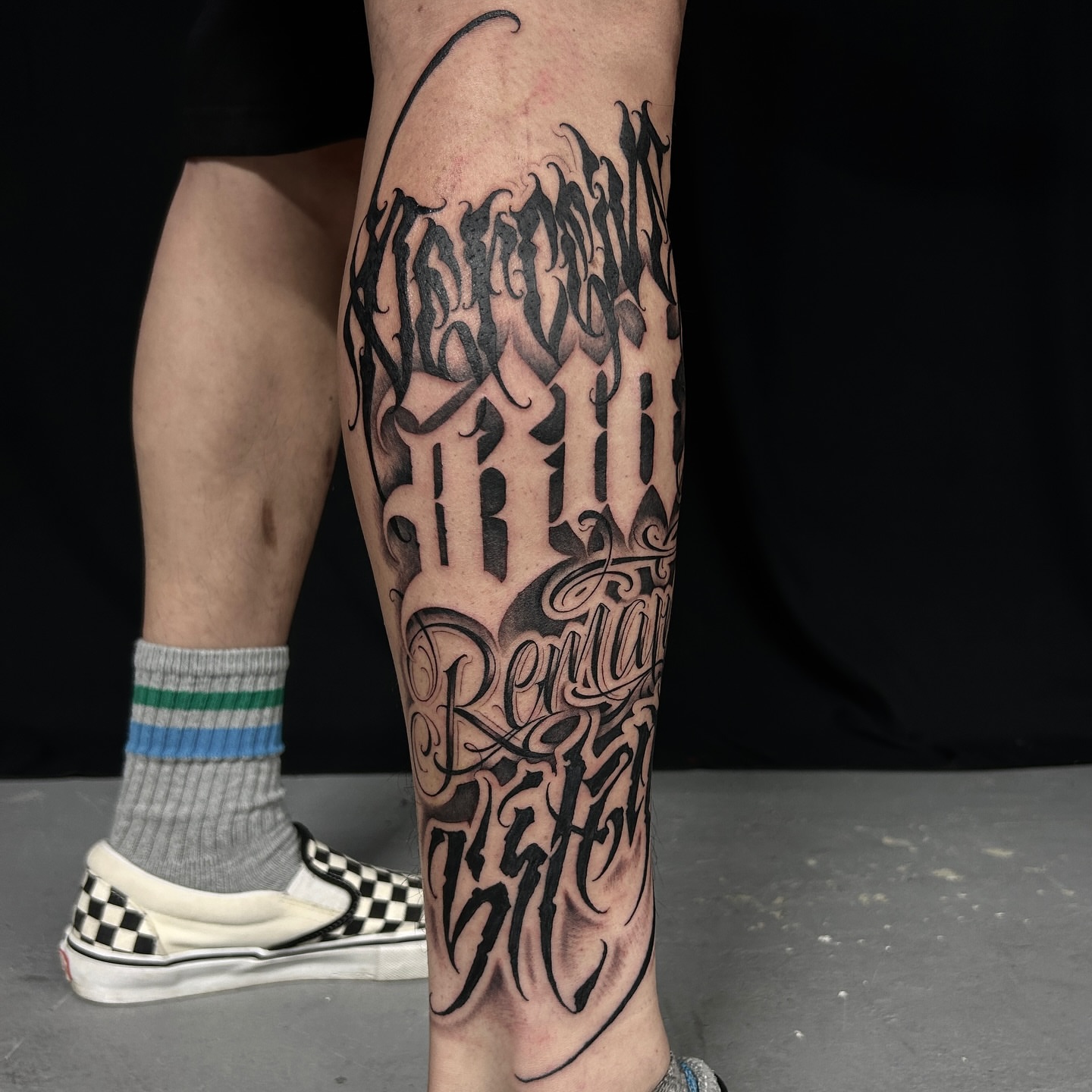 Tattoo by @jimyuip โ lettering_script