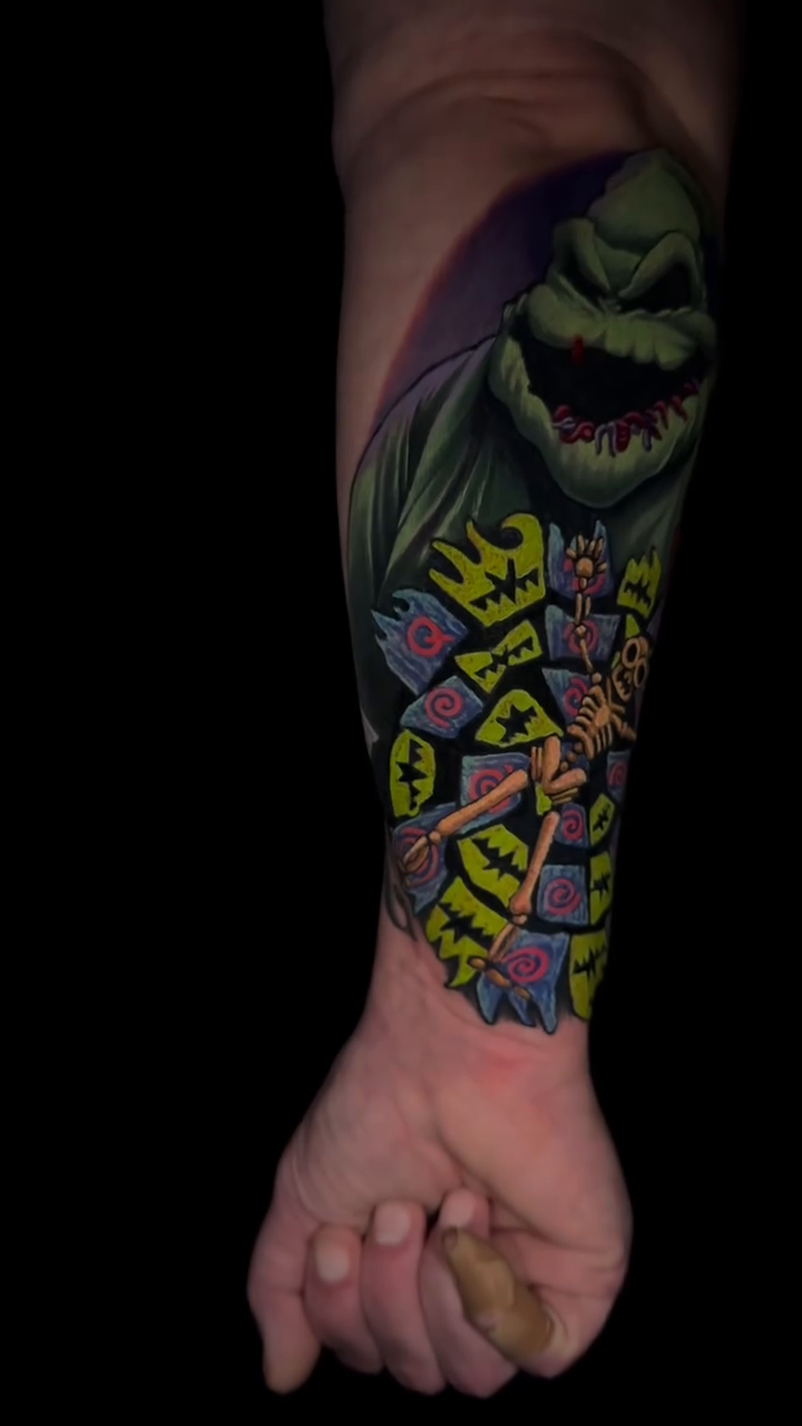 Tattoo by @vendoink — new_school
