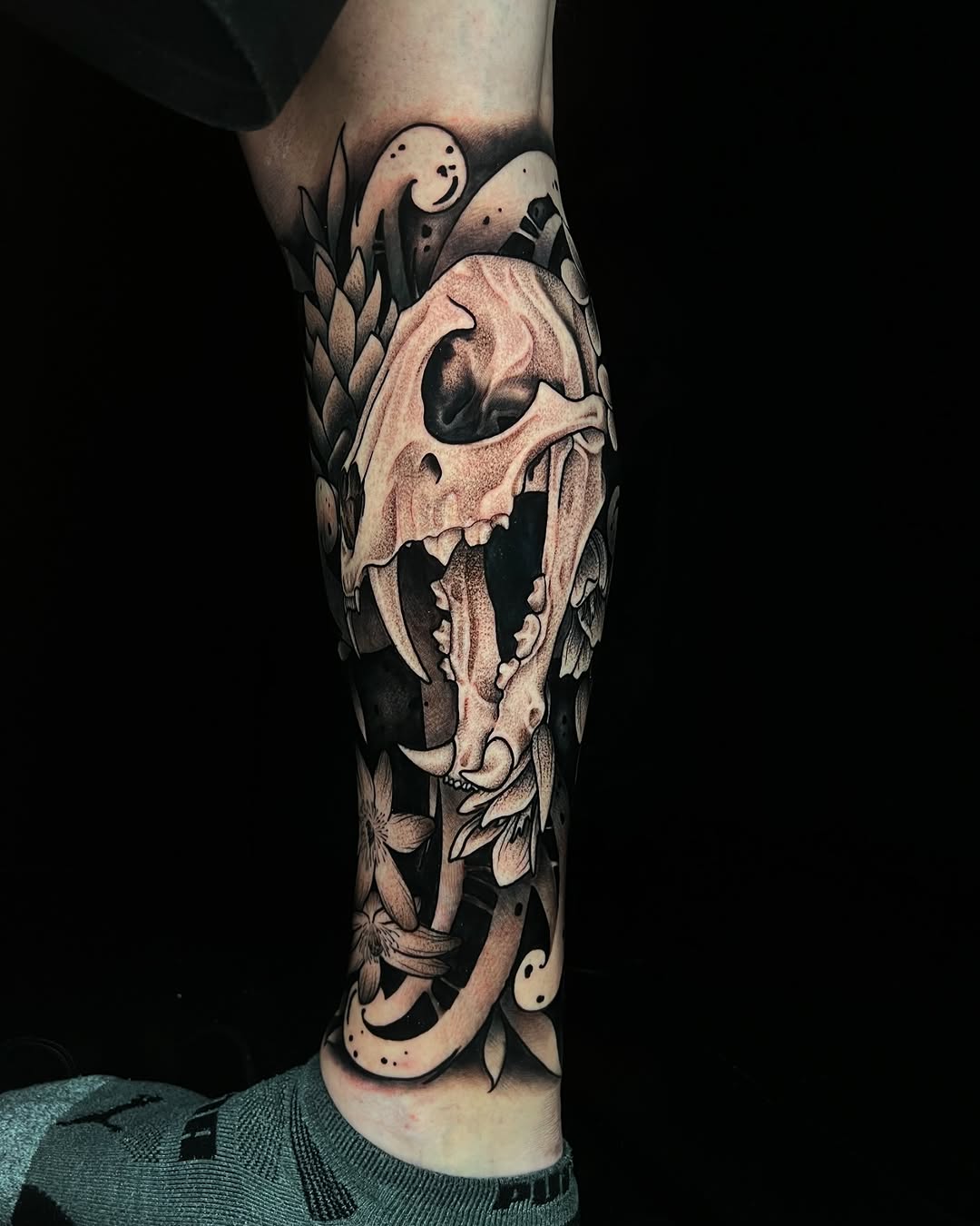 Tattoo by @pamsanderstattoo โ black_and_grey, realism