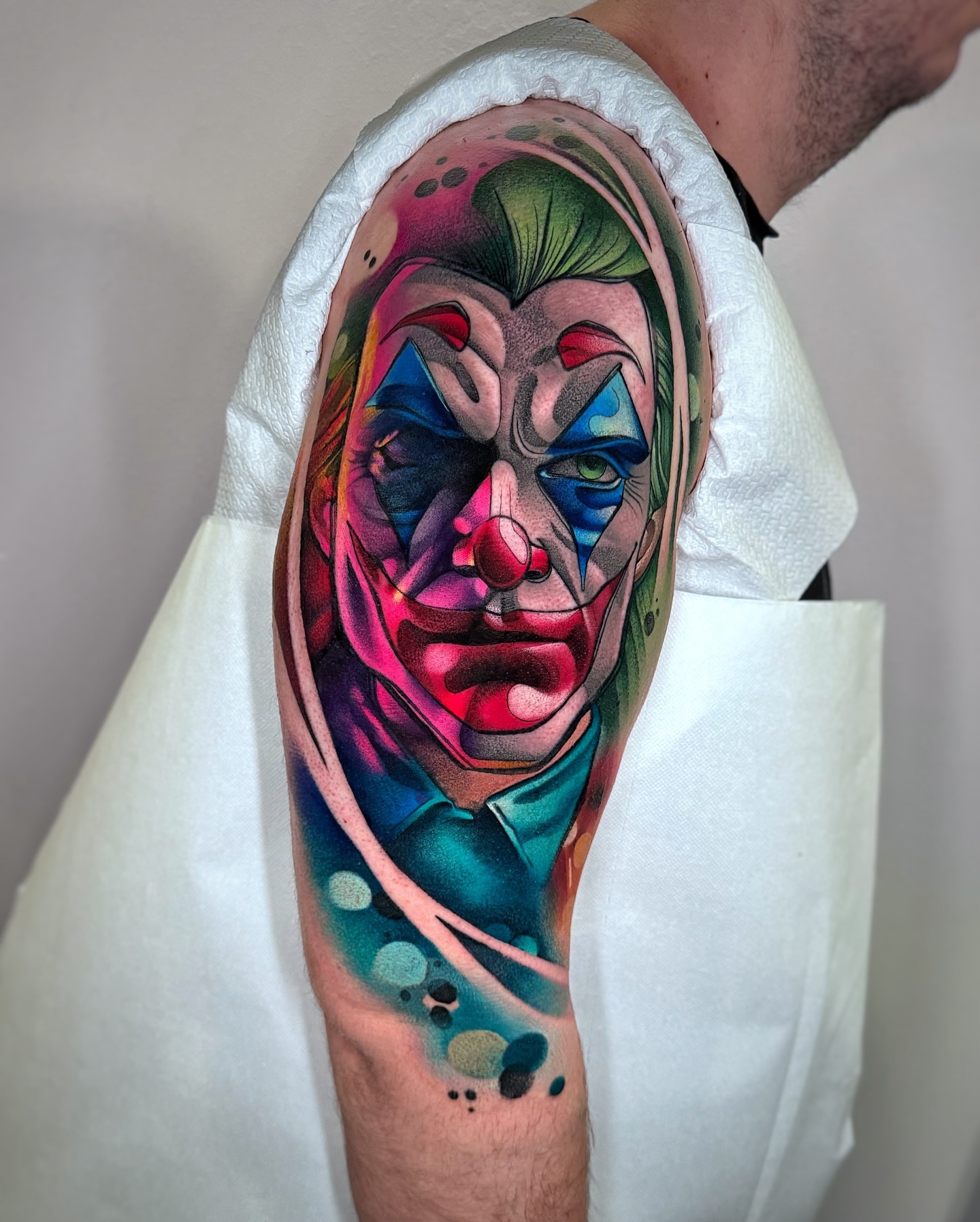 Tattoo by @martapoisontattoo โ dotwork, realism