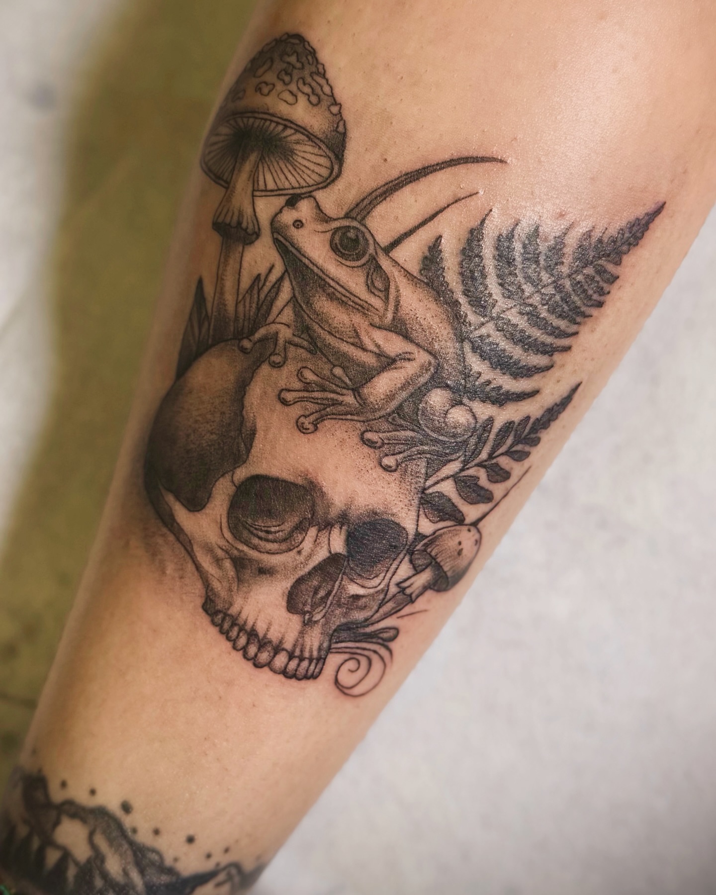 Tattoo by @kris_tattooart β black_and_grey, realism