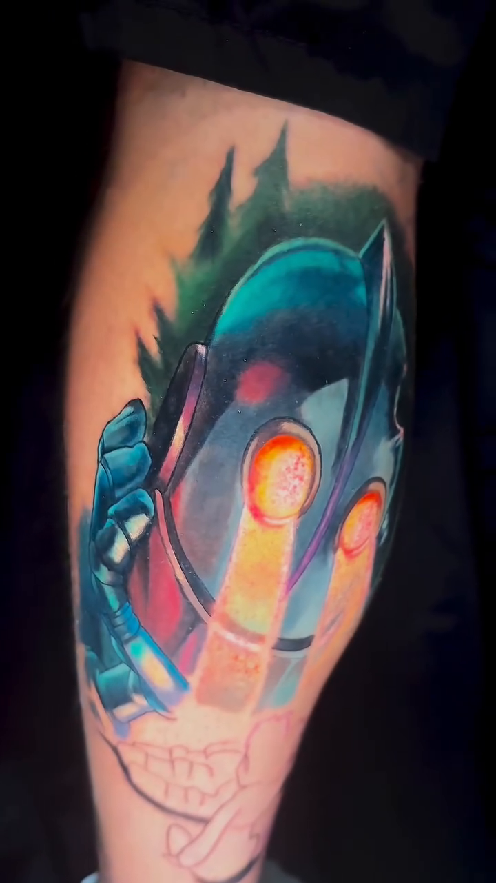 Iron Giant robot head realism tattoo by ππ§π