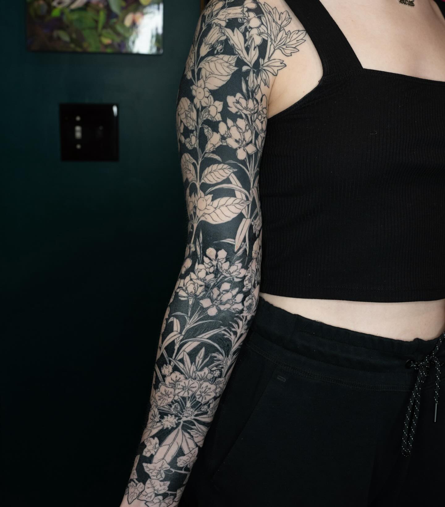 Tattoo by @rowanrhystattoo — black_and_grey