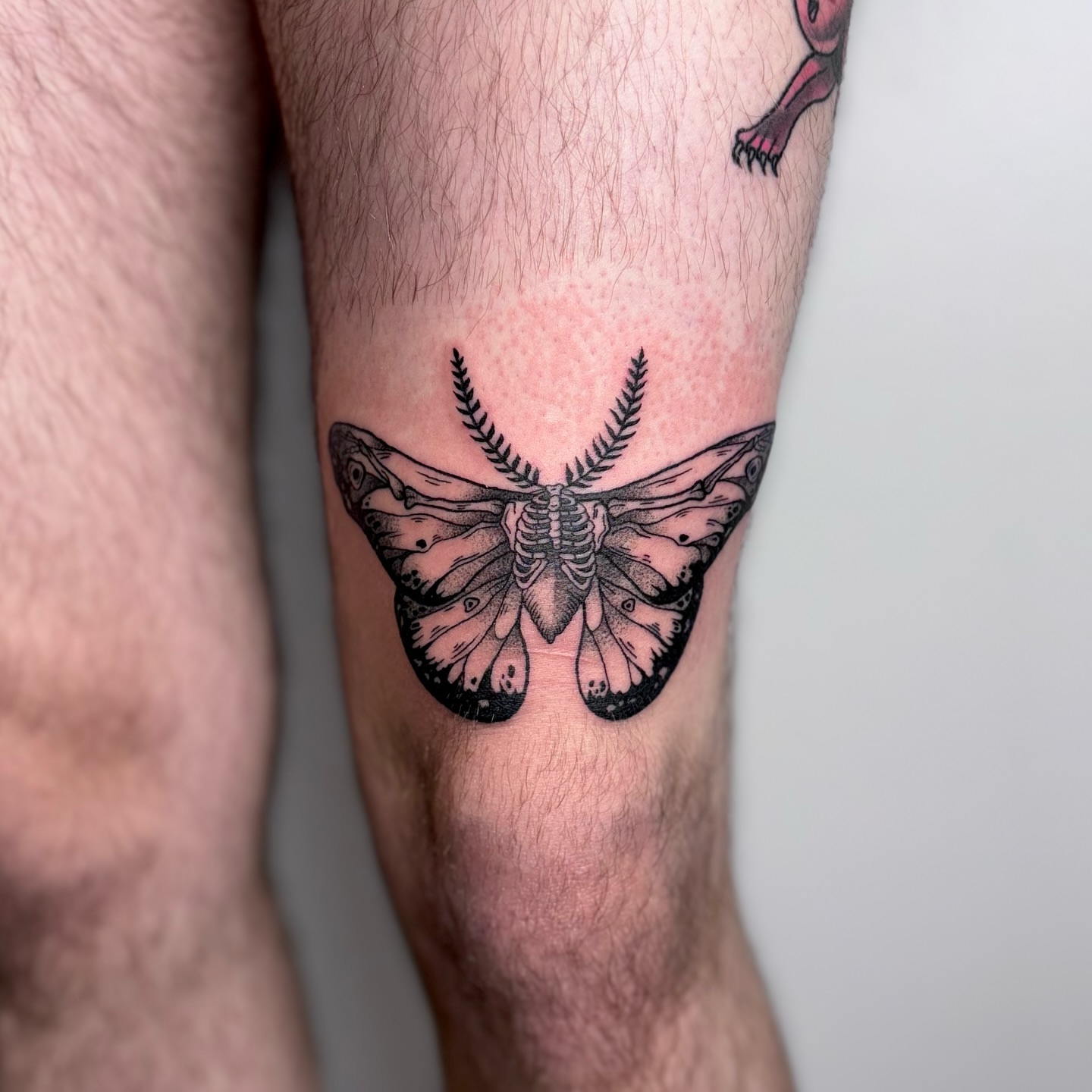 Tattoo by @5am.x.tattoos β black_and_grey