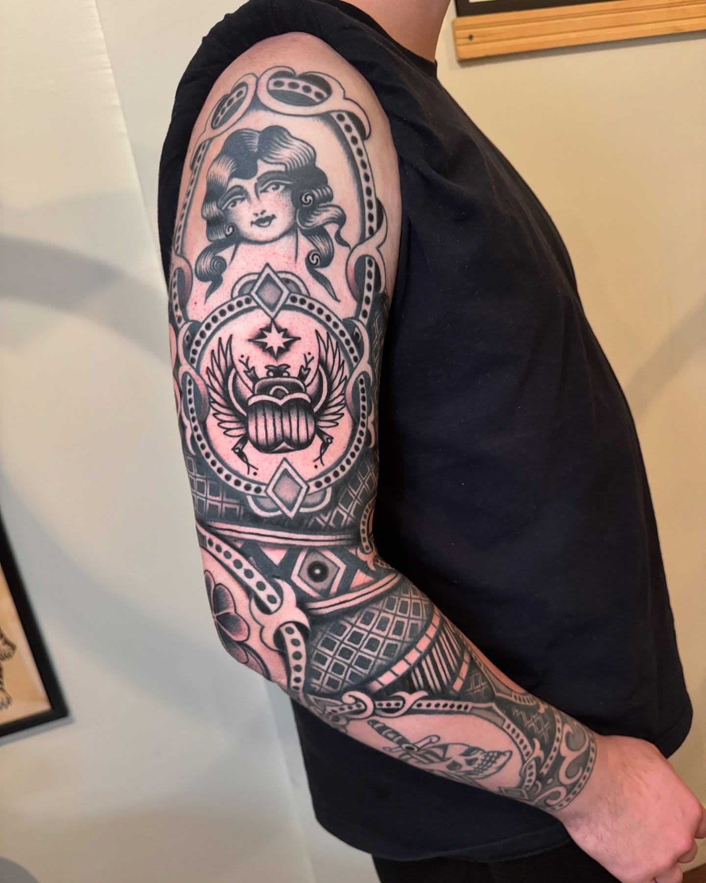 Tattoo by @angelhandstattoo — american_traditional