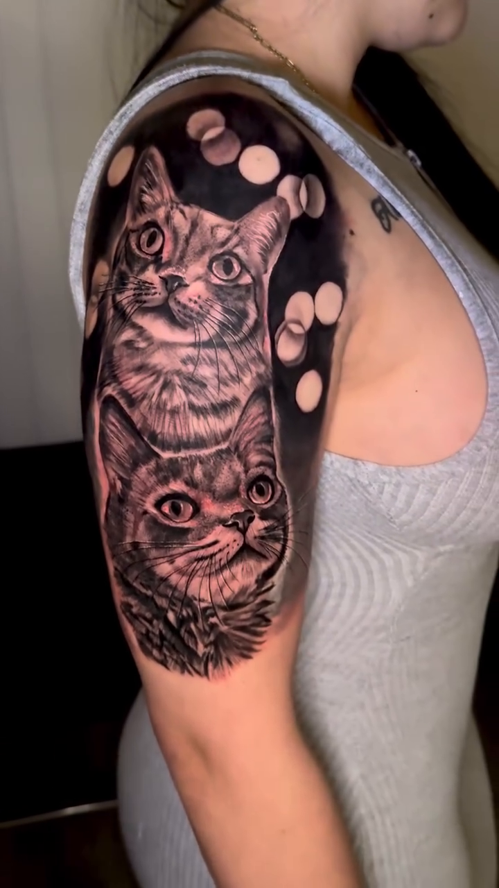 Tattoo by @alfontattoo_ink — realism, black_and_grey