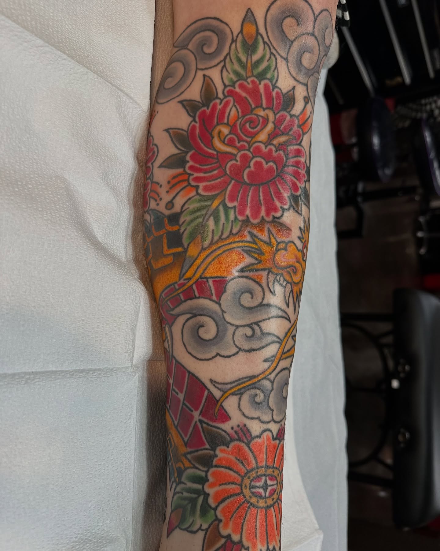 Tattoo by @rollhardy — american_traditional
