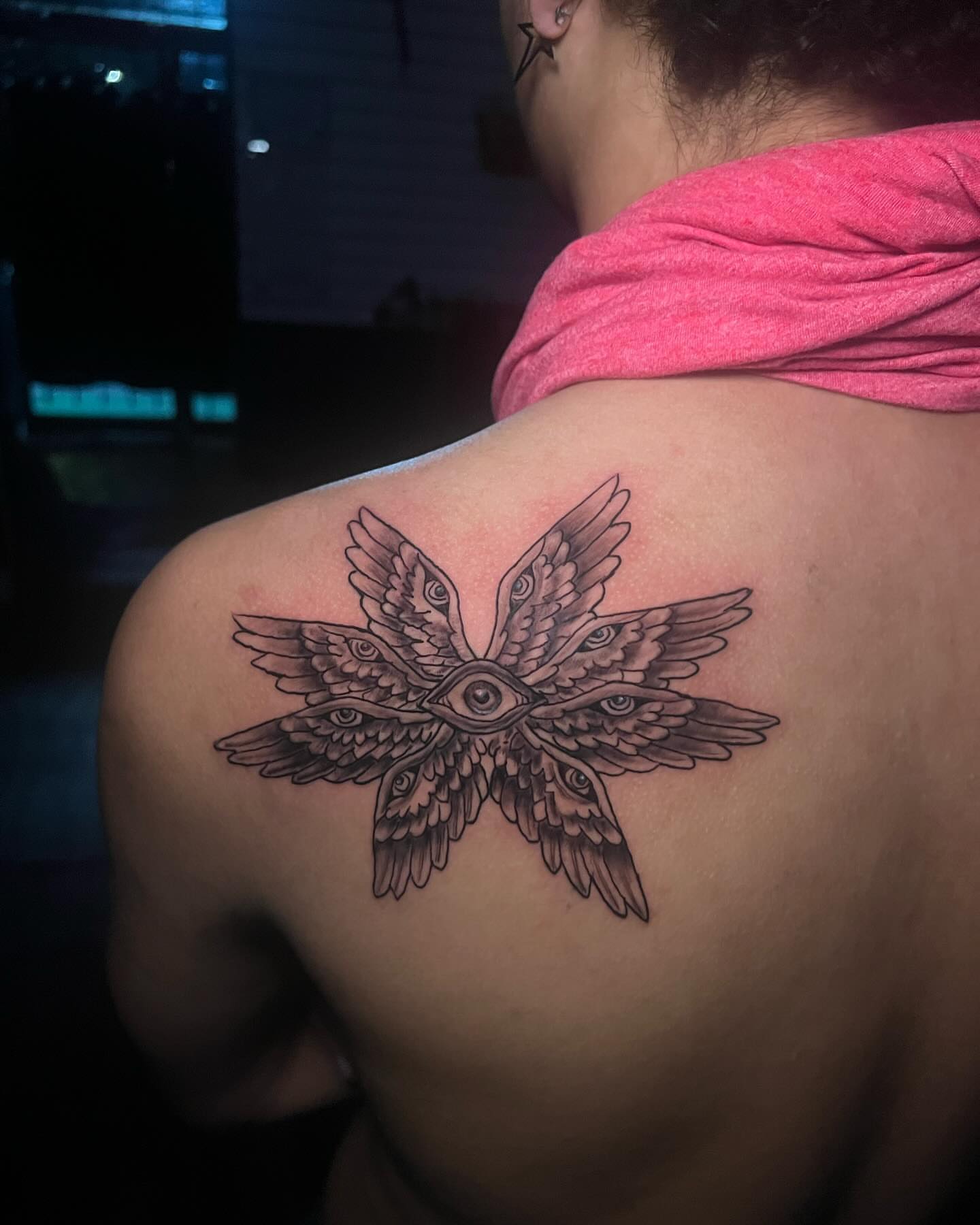 Tattoo by @_glassink — black_and_grey