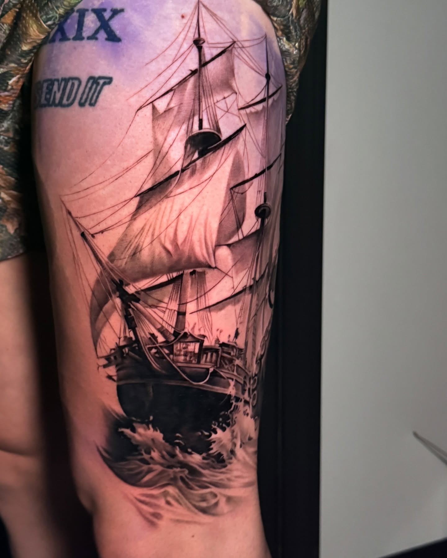 Tattoo by @isaacroque_ — realism