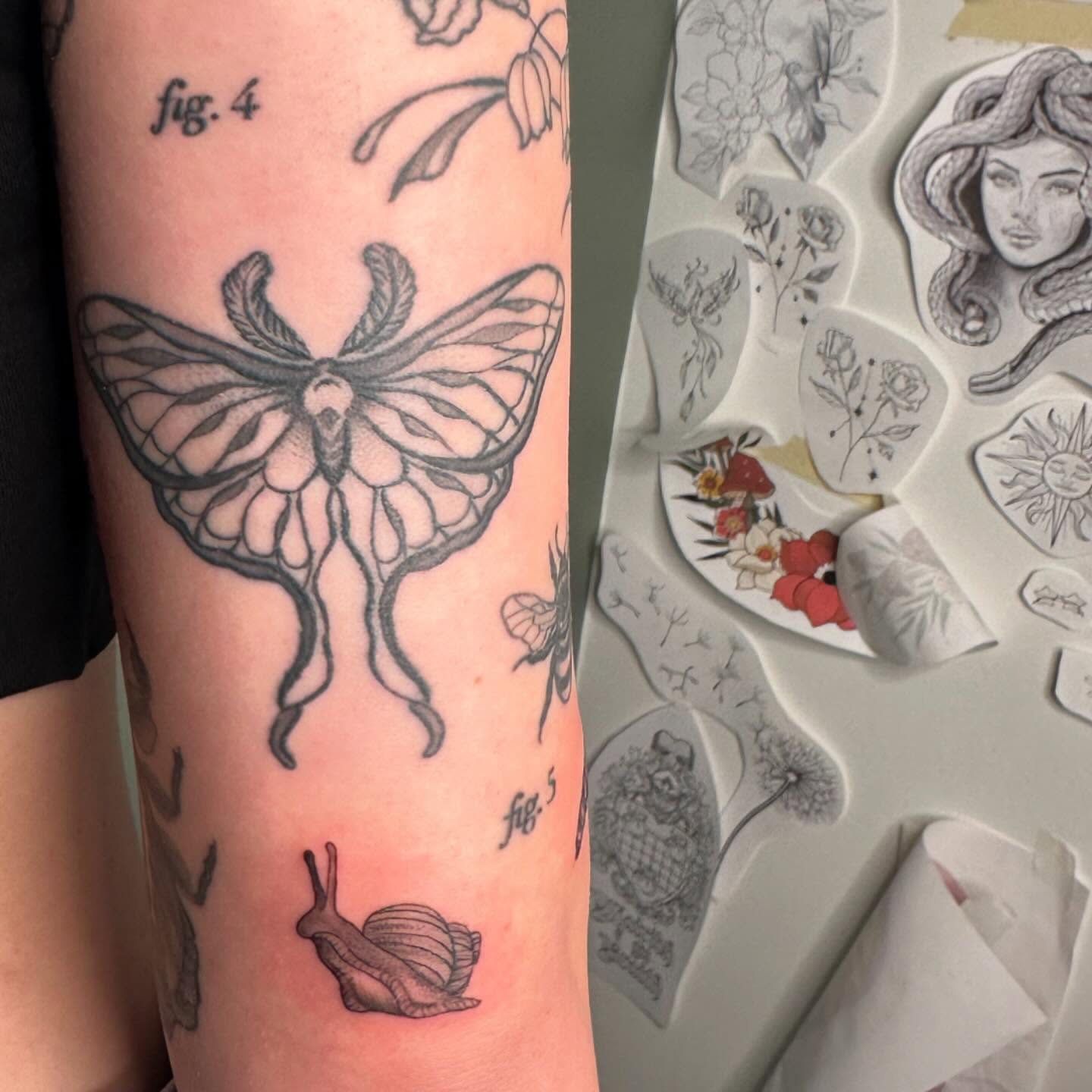 Tattoo by @hunterdoestattoos β black_and_grey