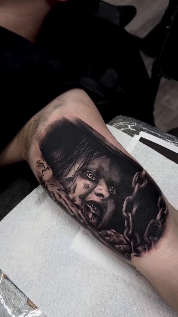 Creepy portrait with chains dark realism tattoo by Alina Garcia 🖤