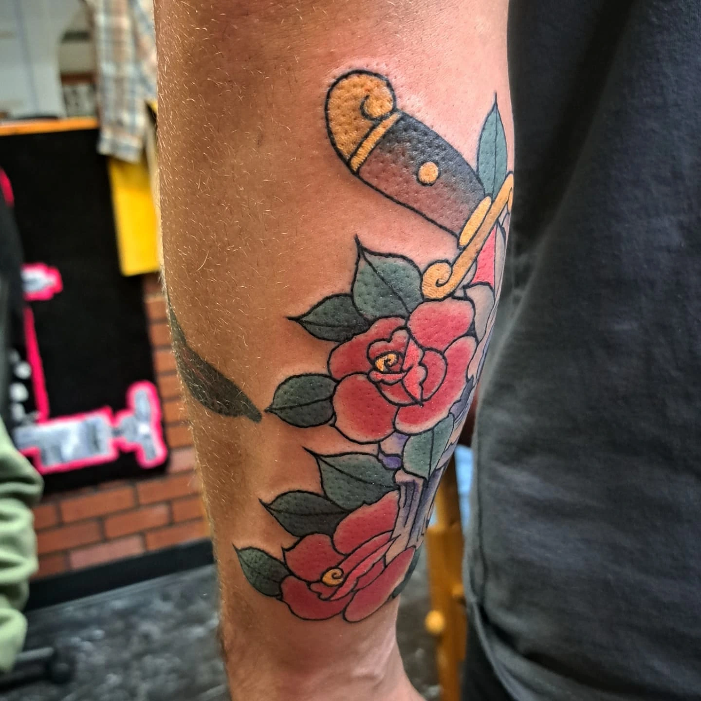 Tattoo by @birdshizzel — american_traditional