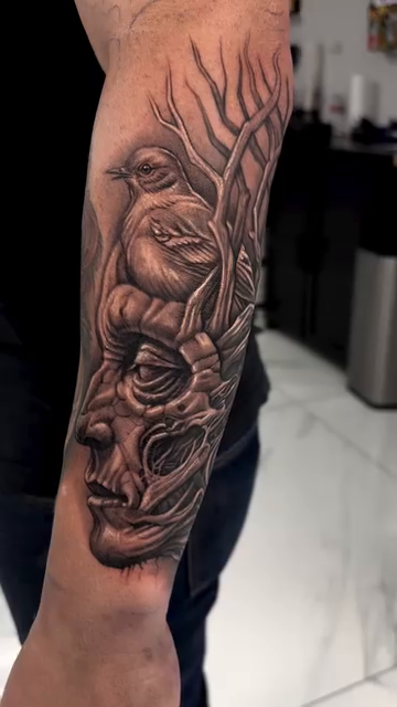 Face and branches dark realism tattoo by RTK - ᴛᴀᴛᴛᴏᴏ ᴀʀᴛɪꜱᴛ