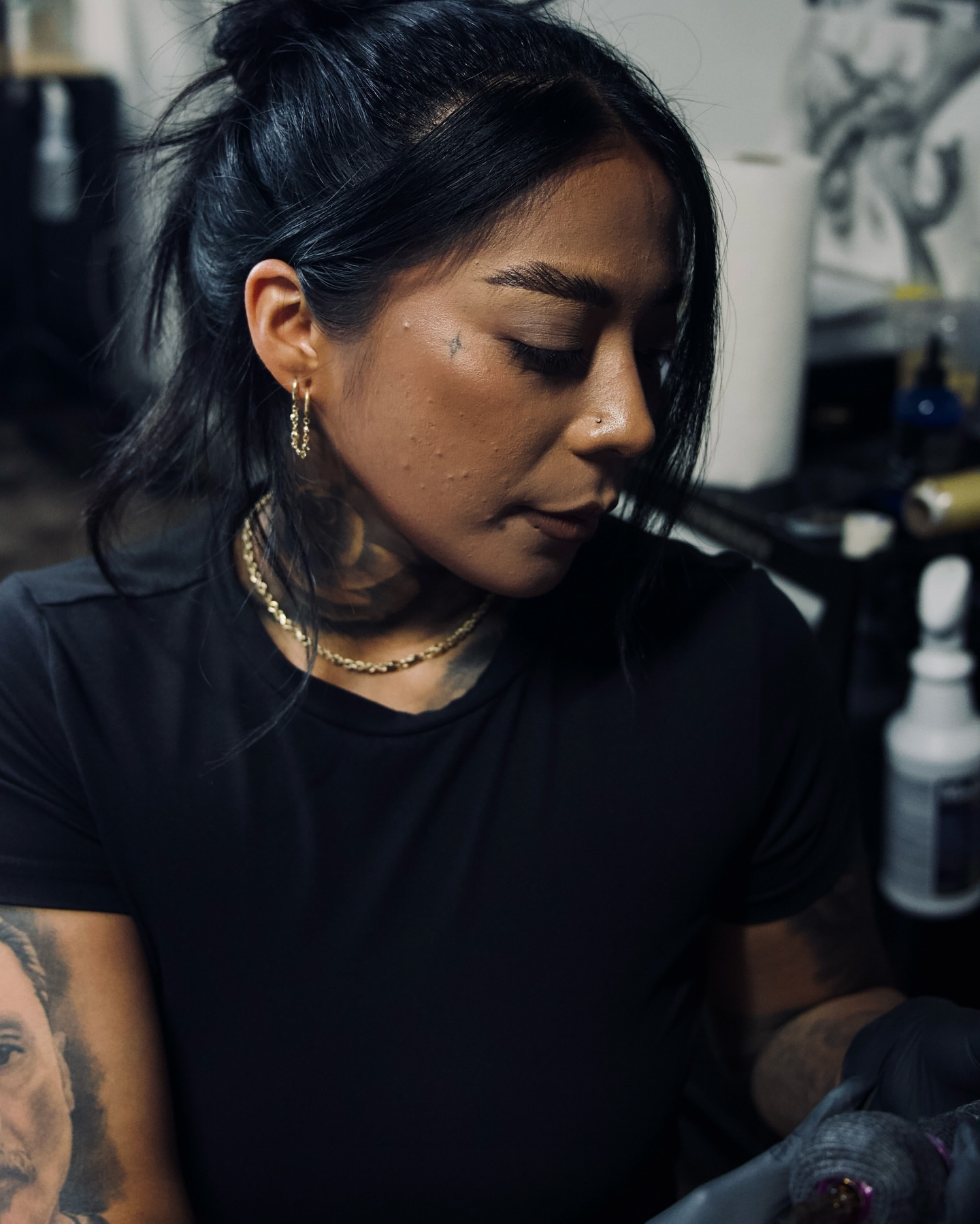 Portrait American traditional tattoo on the upper arm by ๐ธ๐๐๐.๐ฎ๐, Los Angeles, California