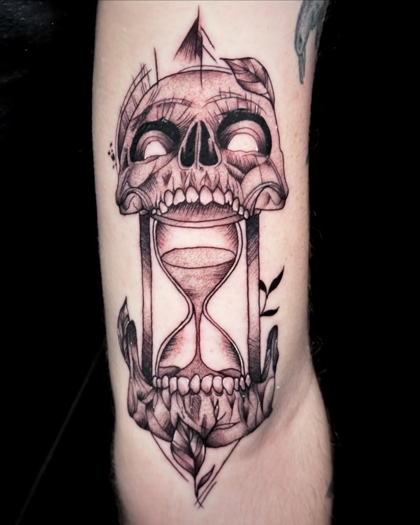 Tattoo by @luckyseventattoos — black_and_grey, realism