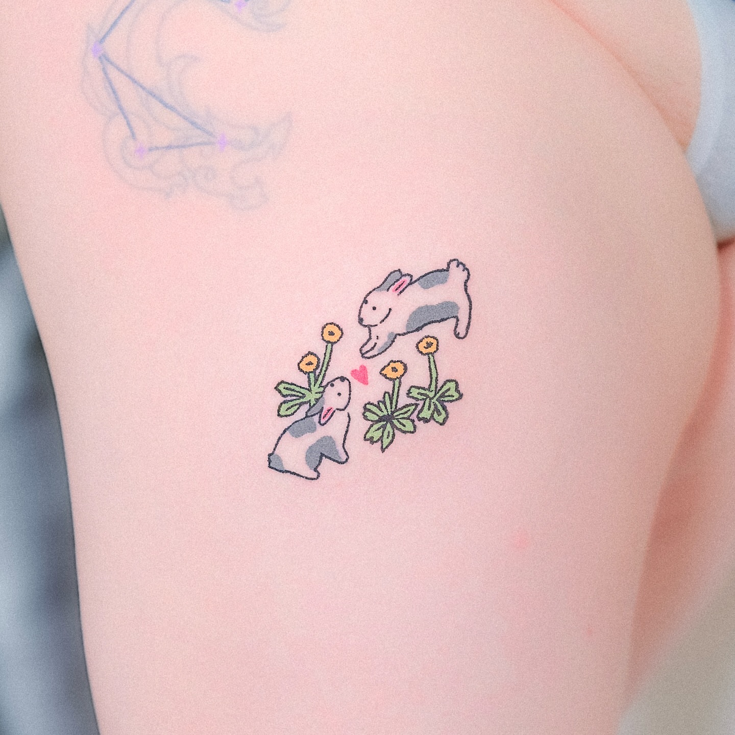 Tattoo by @katzepoke β illustrative