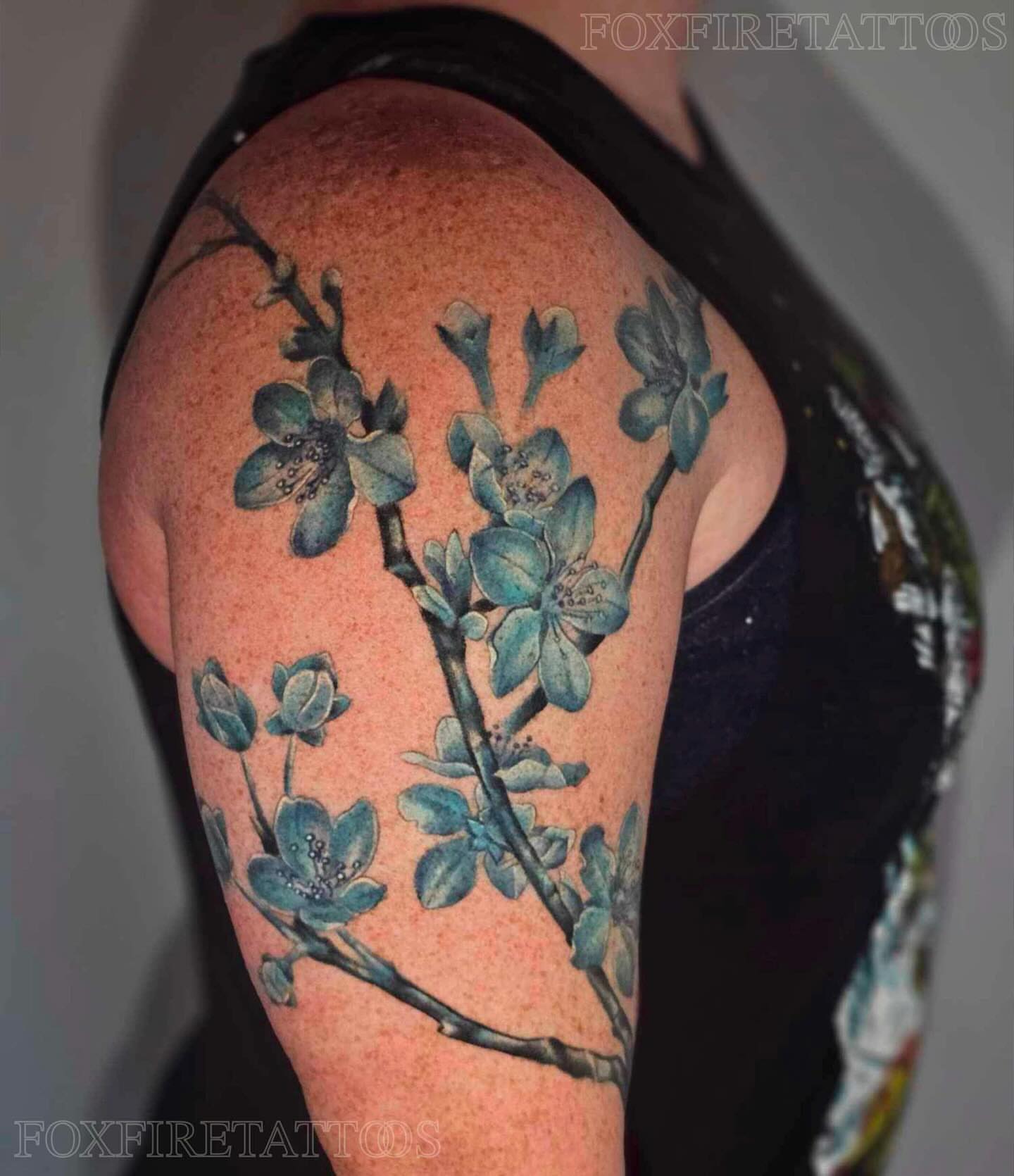 Tattoo by @foxfiretattoos β dotwork