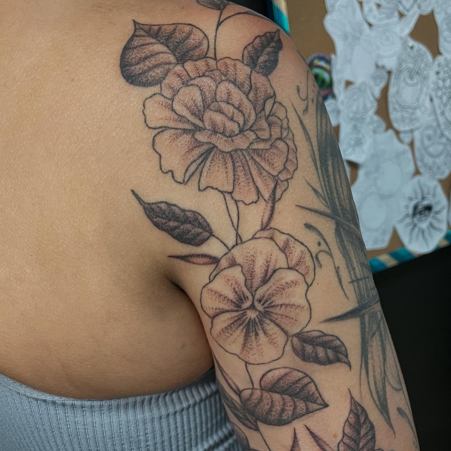 Tattoo by @chromaticsauce — black_and_grey