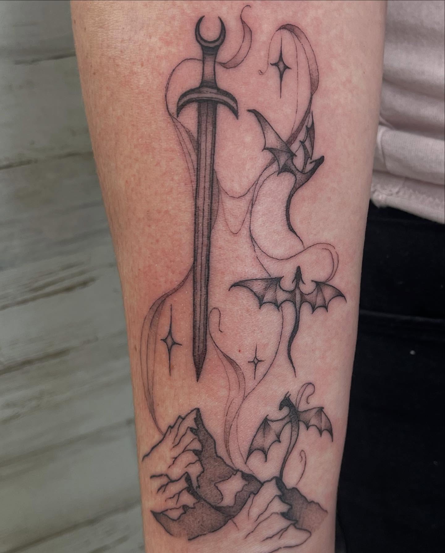 Tattoo by @snewbietattoos — black_and_grey